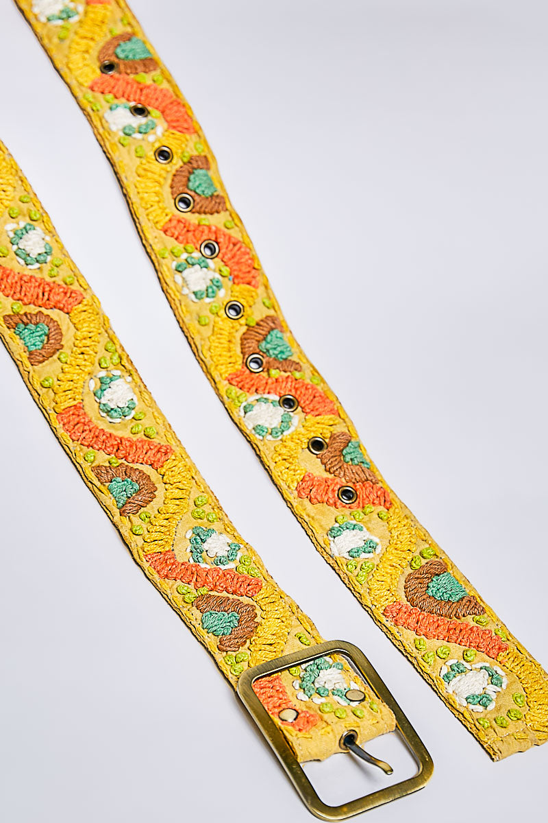 POL Embroidered fabric belt