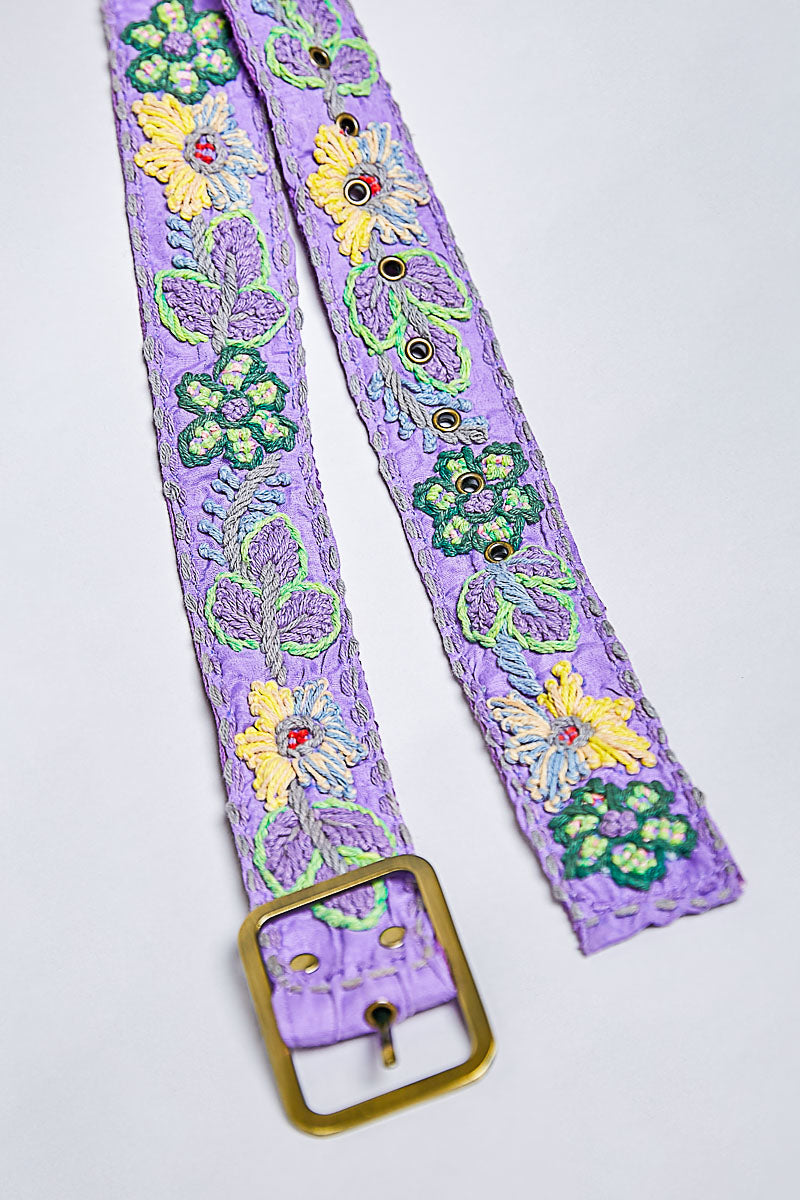 POL Embroidered fabric belt