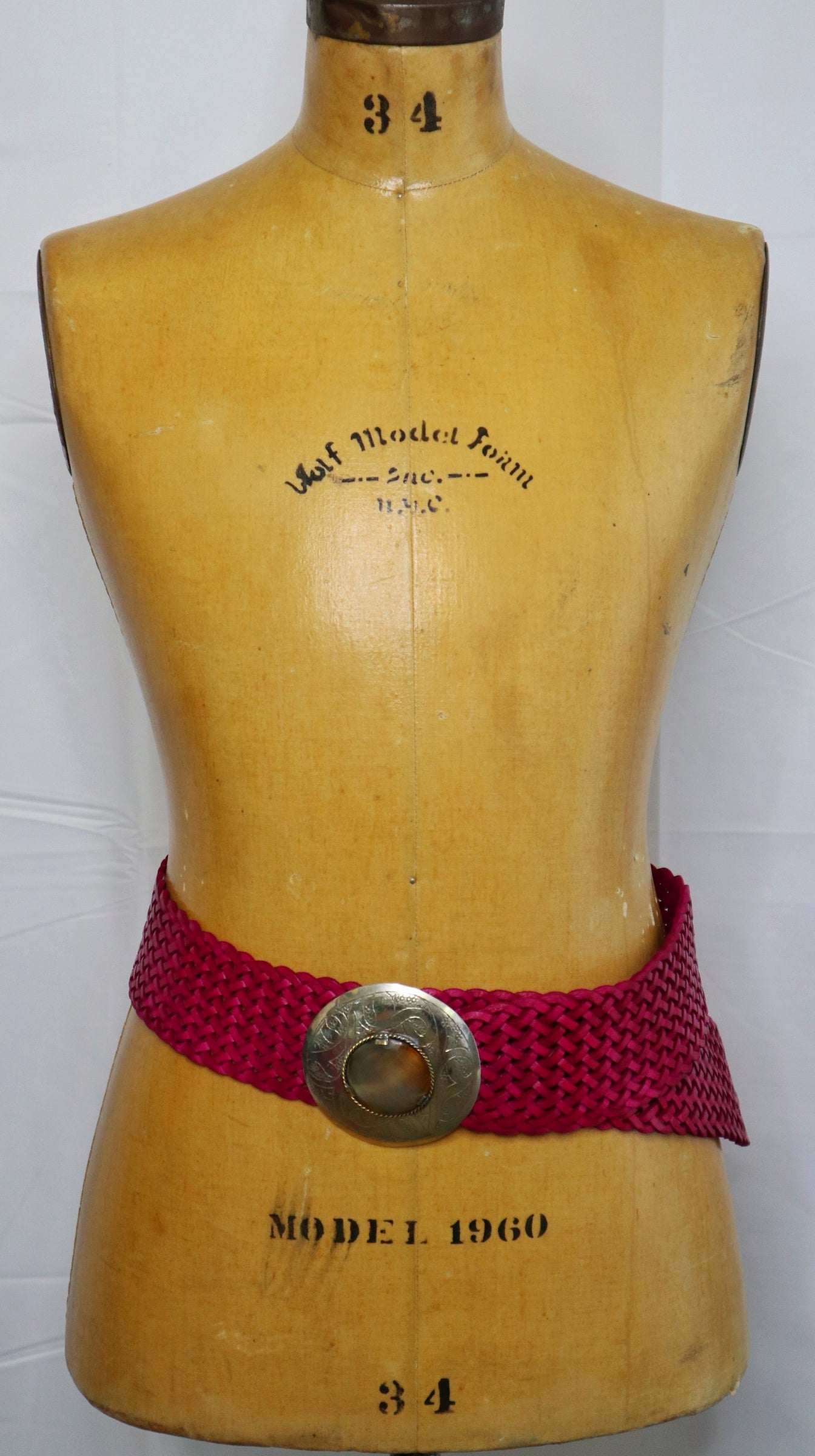 Fuchsia woven belt