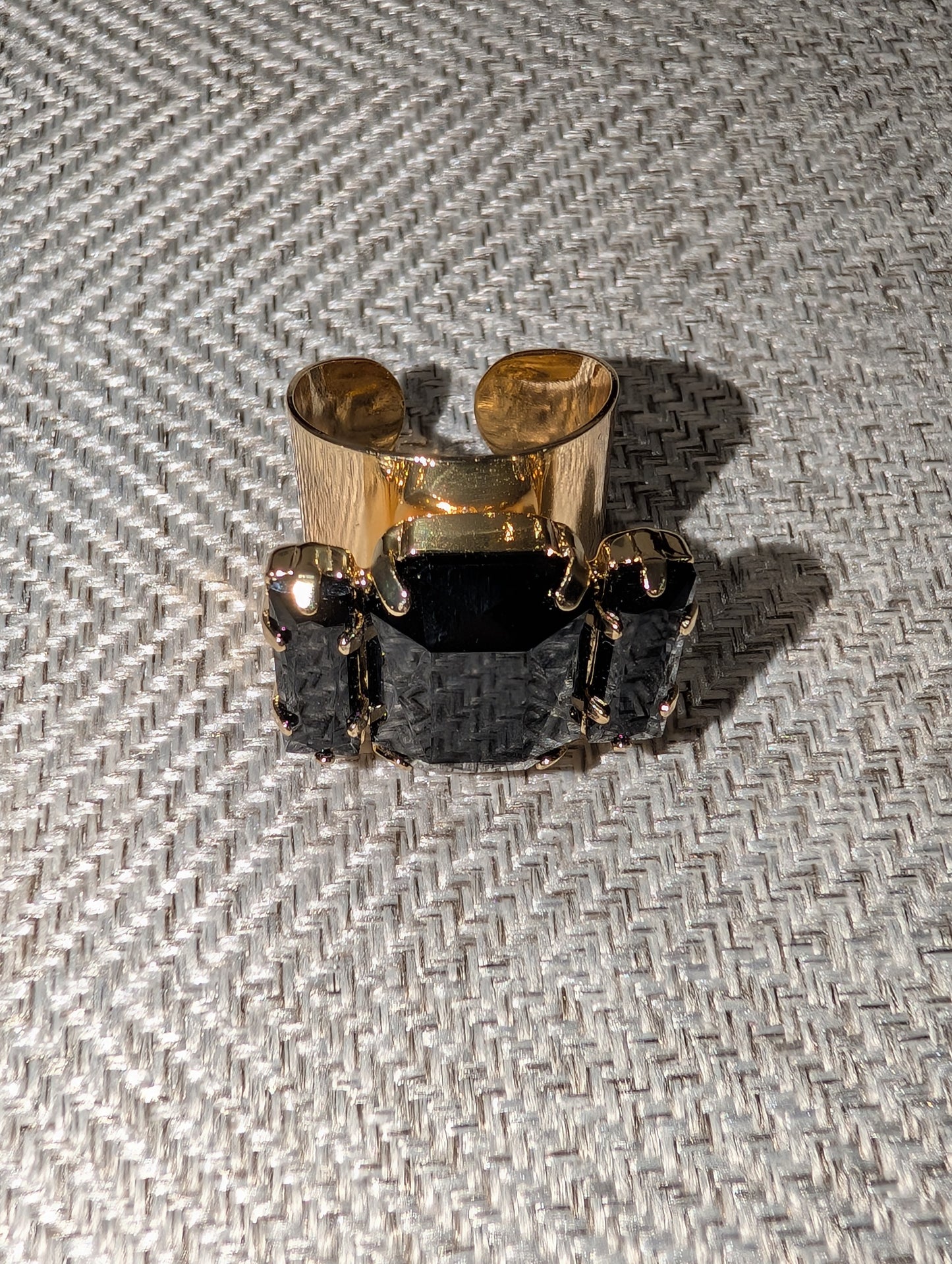 Pre Order WaFa 3-Stone Crystal Cuff Ring — black crystal