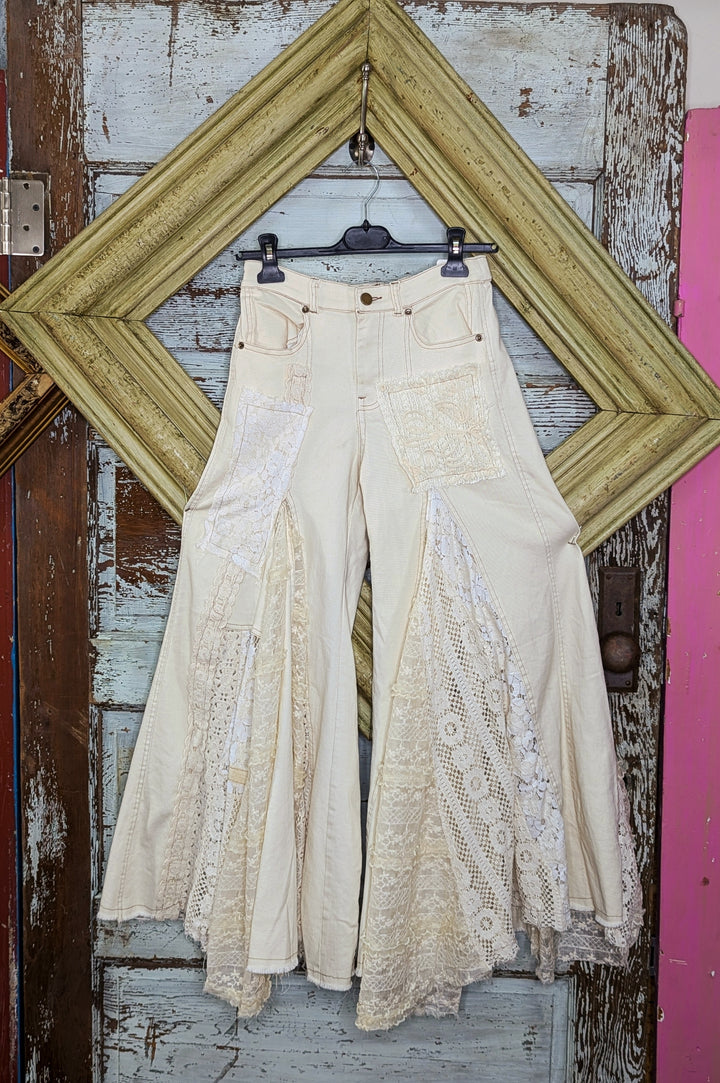 LACE WIDE LEG PANTS