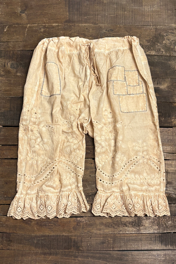 Jaded Gypsy Softly Worn Eyelet Bloomers - cream eyelet lace ruffle hem bloomers flat lay