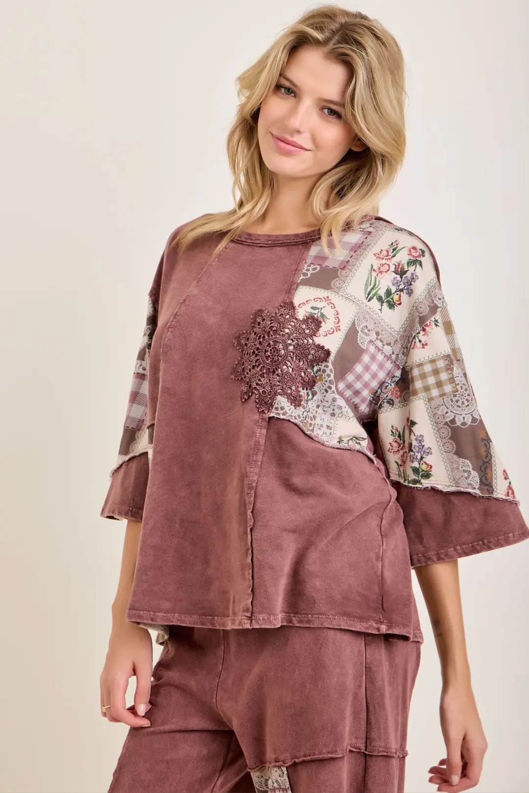 JHer Mineral Washed Taupe Rosy Nostalgia Doily trim 3quarters top