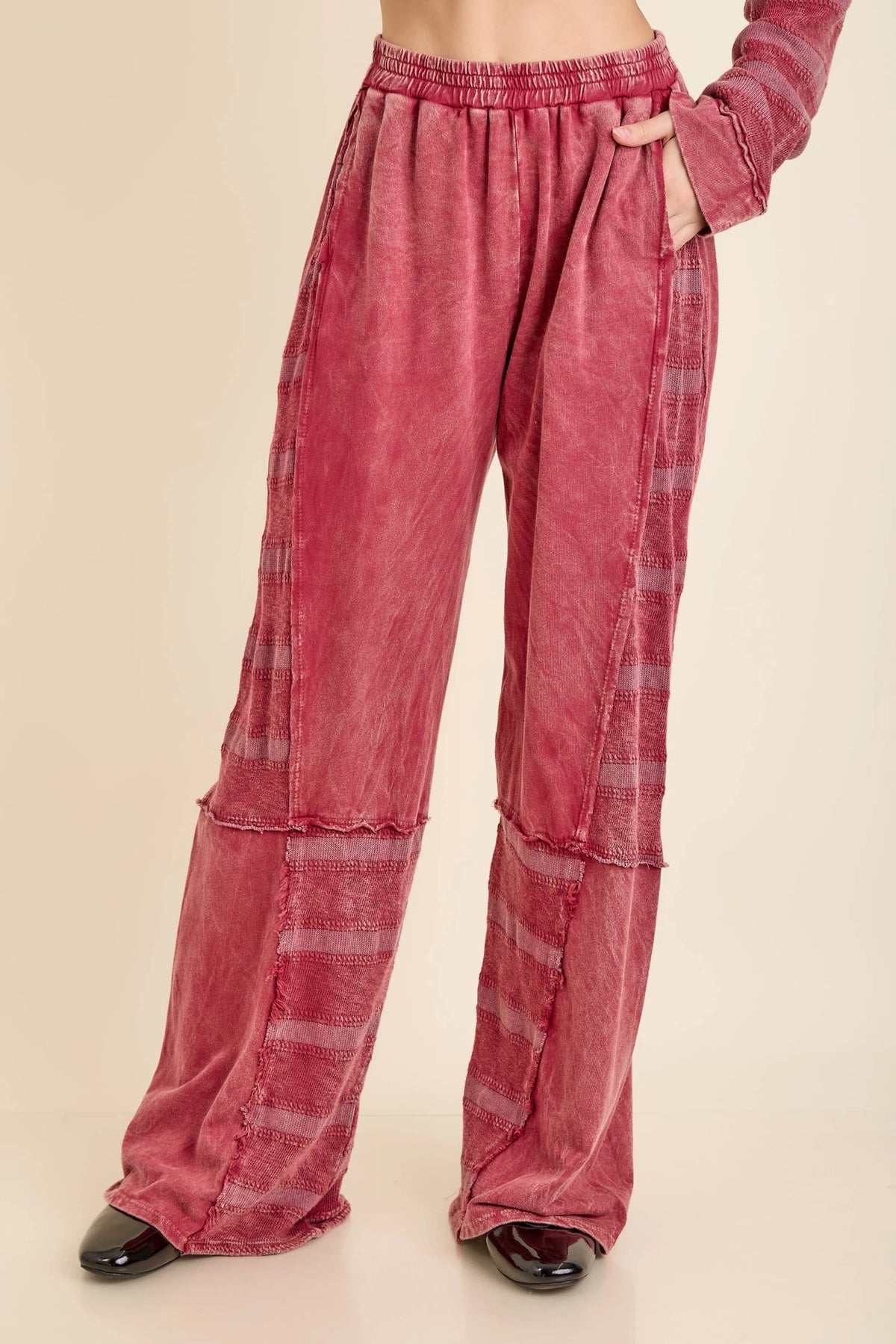 Jher  Mineral Washed Textured Knitted Checkerboard pants Burgundy