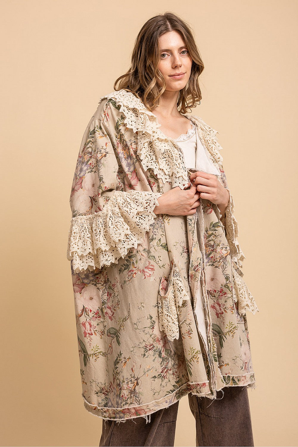 Blue Velvet FLOWER PRINT 1/4 SLEEVE TOP