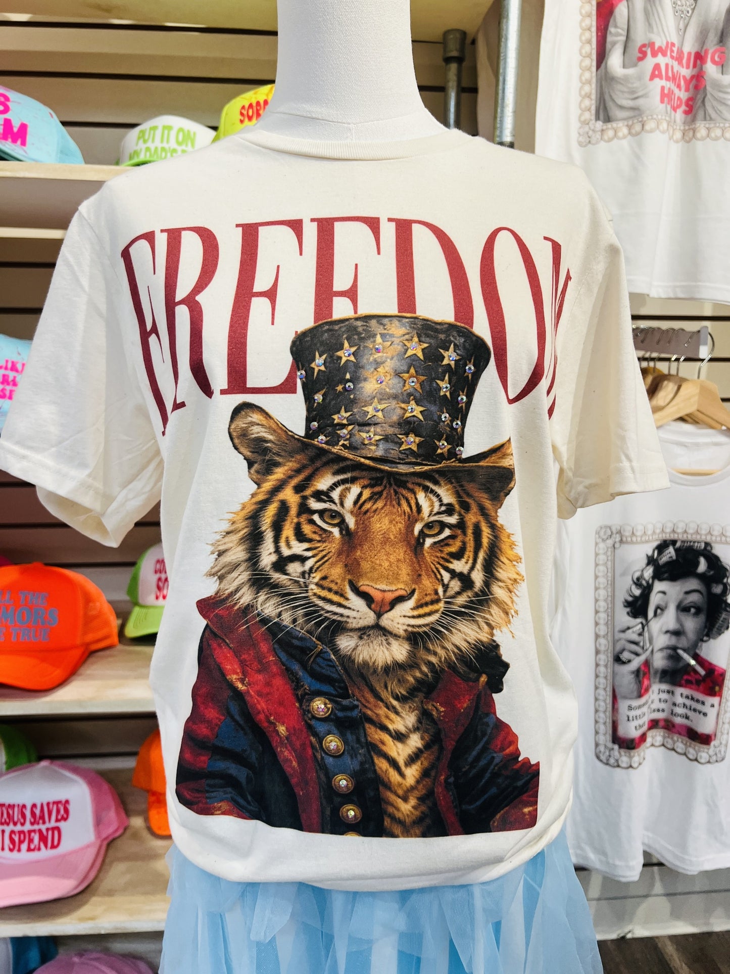 Felecia Bella Graphic Tee-Freedom