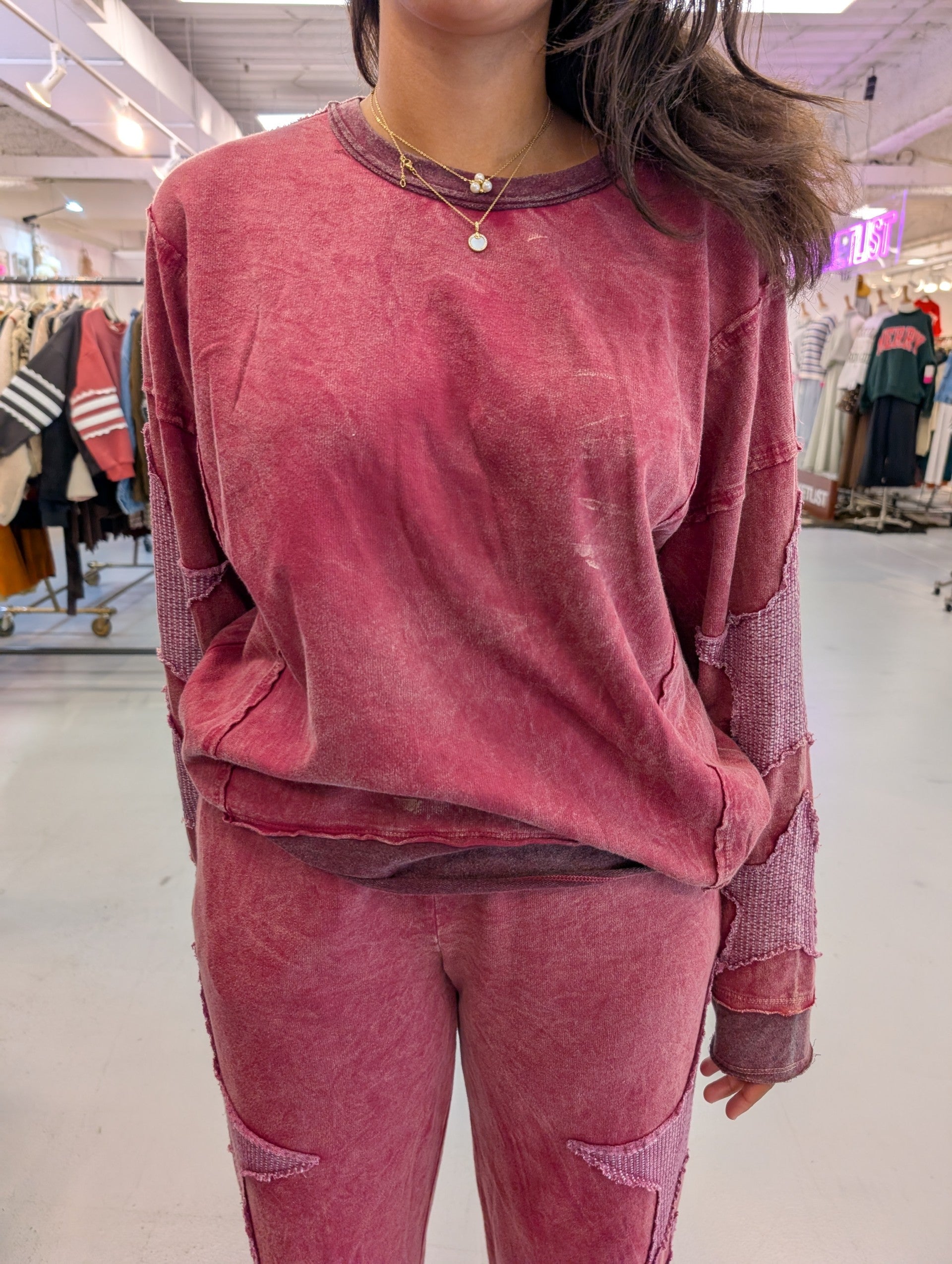 Jher HT7652 Burgundy Mineral-Washed Mixed-Texture Sweatshirt - Styled with HP7679 Star Patch Pants