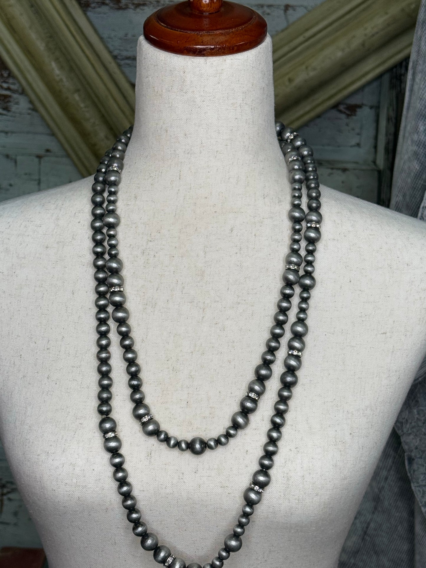 Silver bling Indian beads necklace