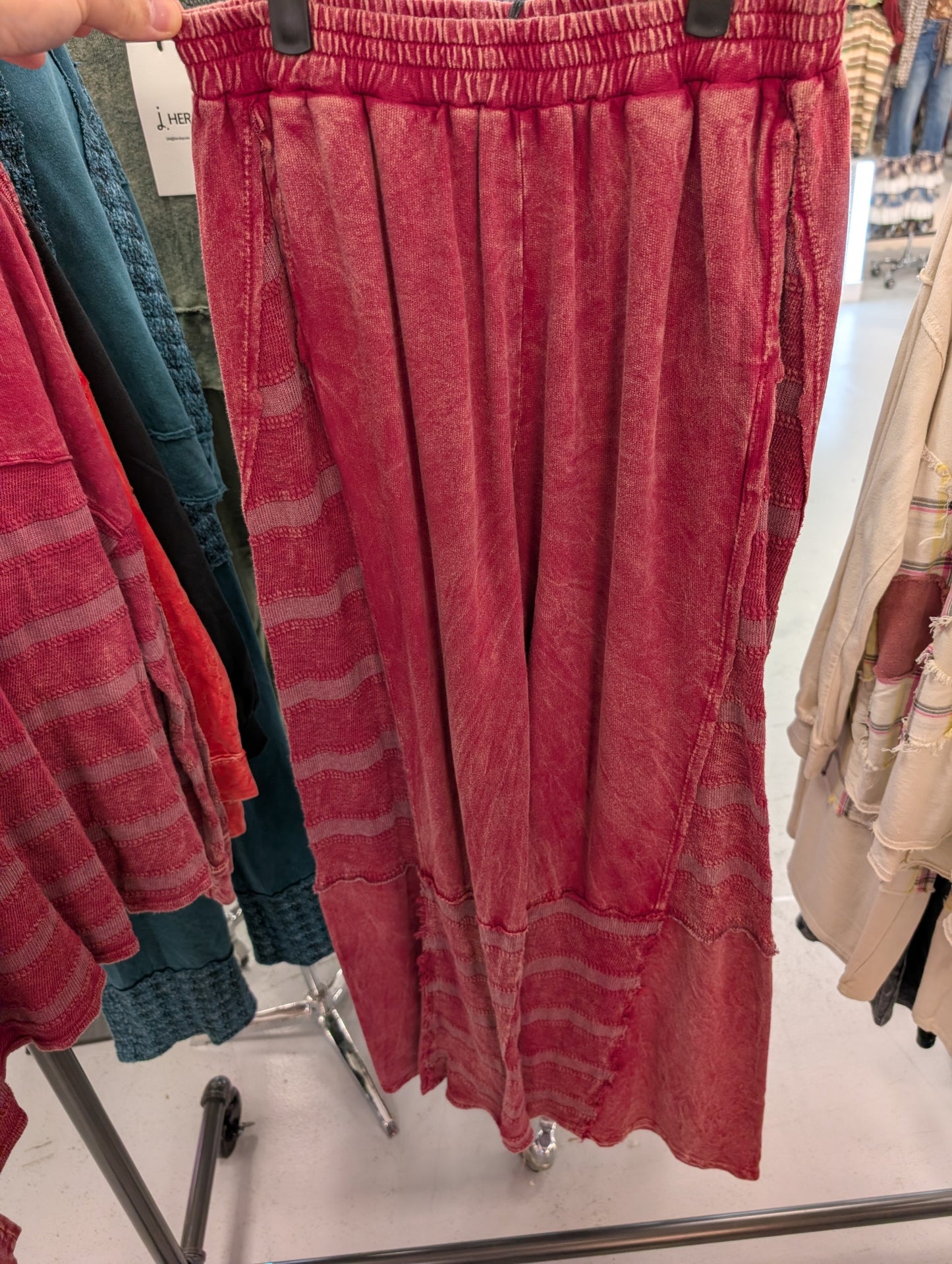 Jher HP7626 Burgundy Mineral Washed Wide-Leg Knit Pant
