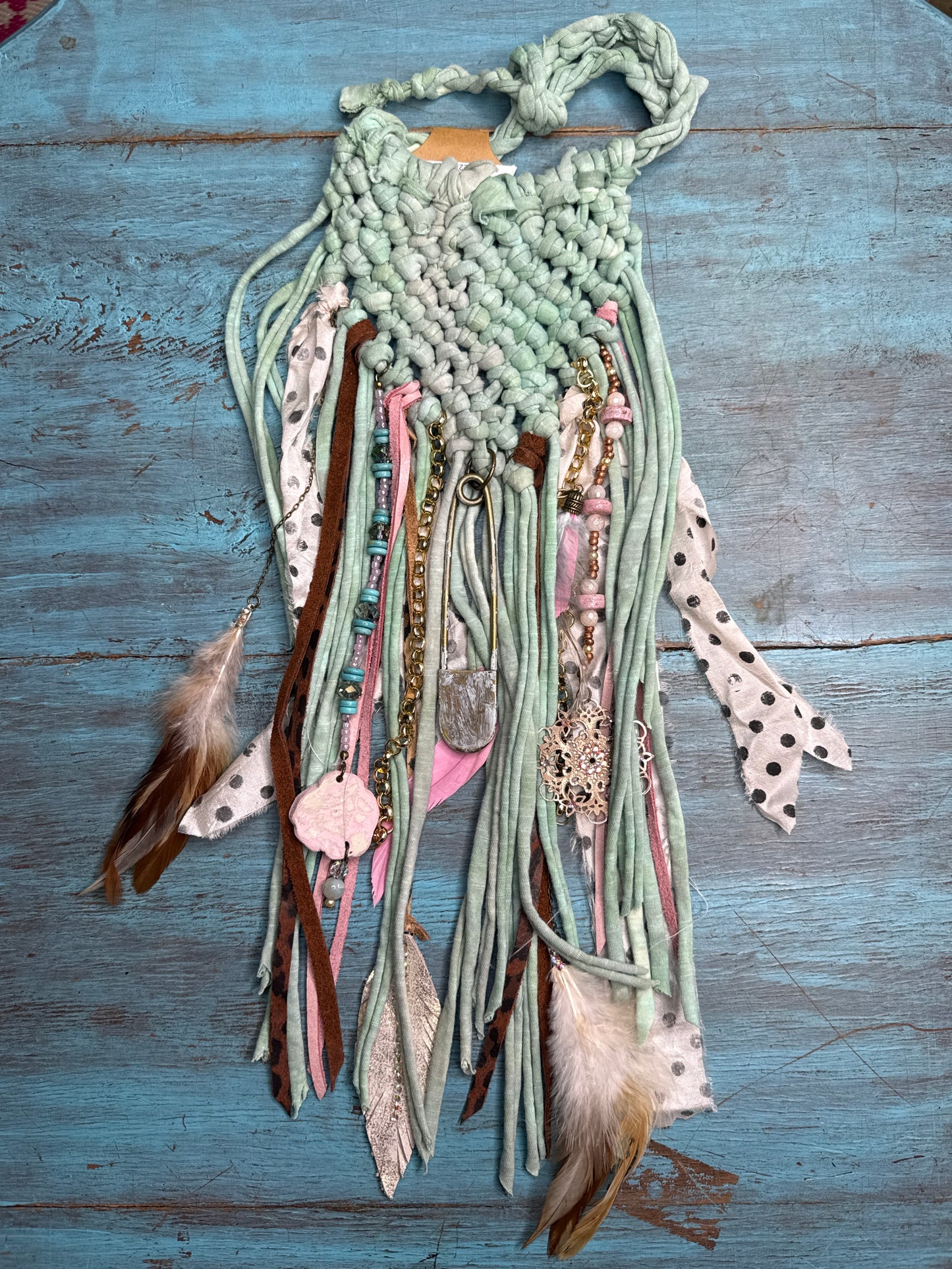 A Rare Bird Braied Hop Neckless