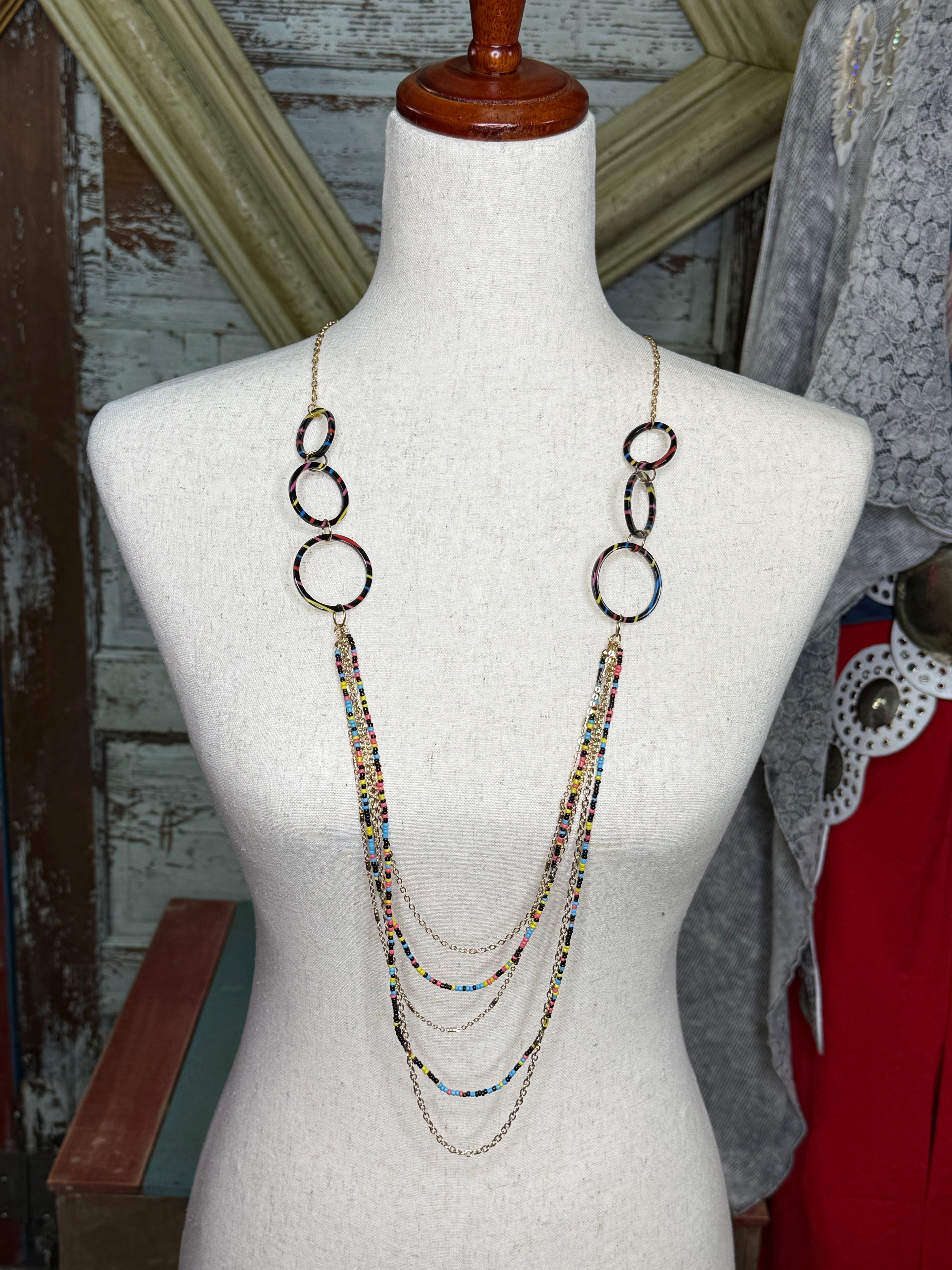 SMALL MULTI COLOR & STRAND BEAD NECKLACE