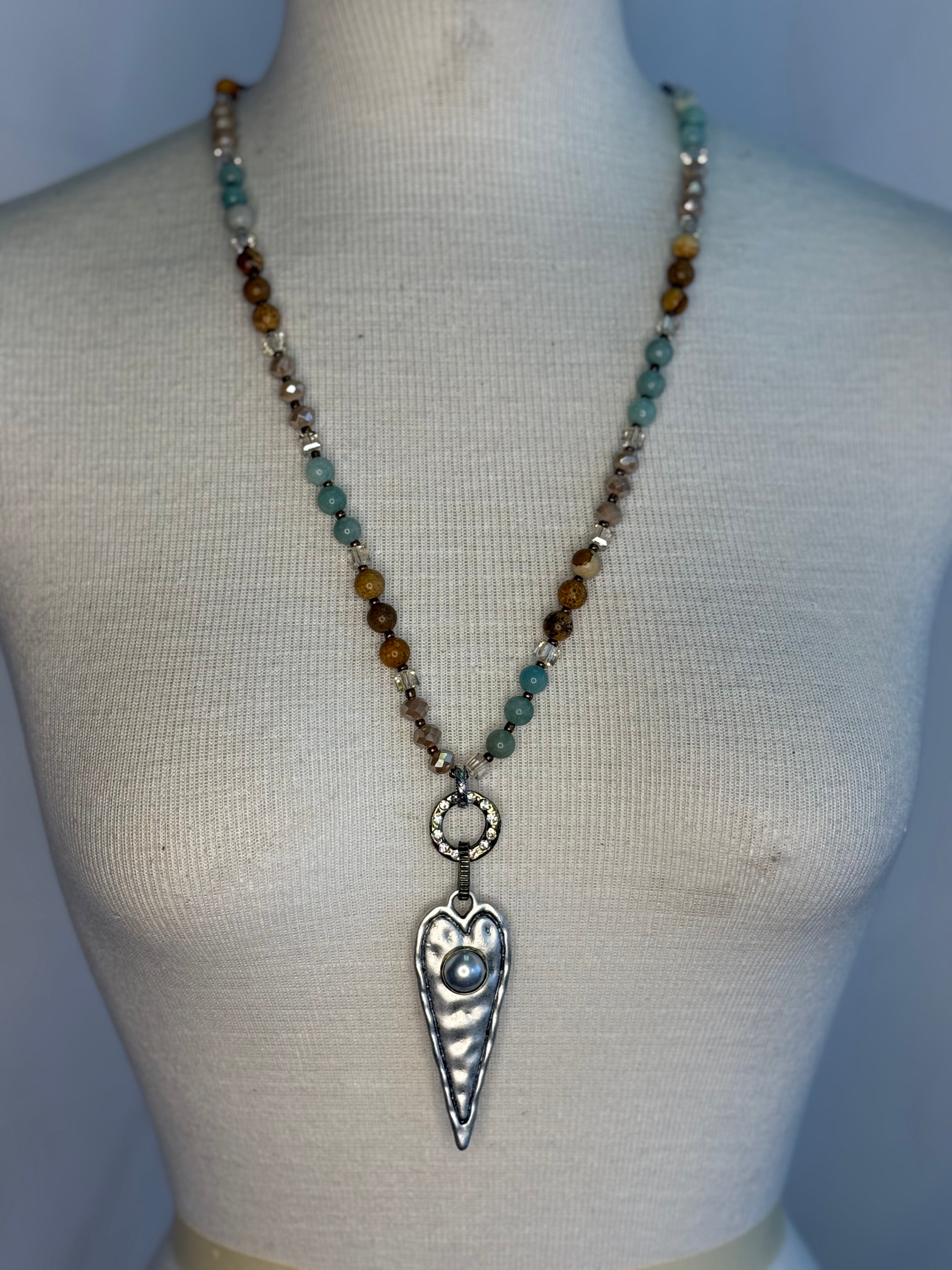 Lost and Found Brown Tan Bling Heart Pearl Necklace