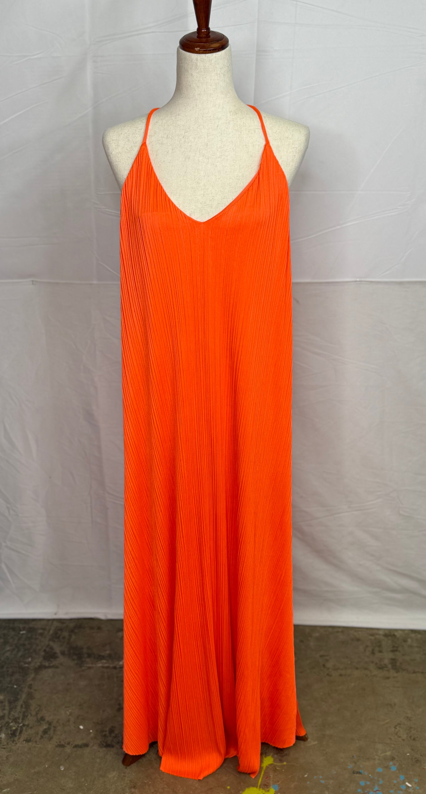 V-neck maxi halter dress