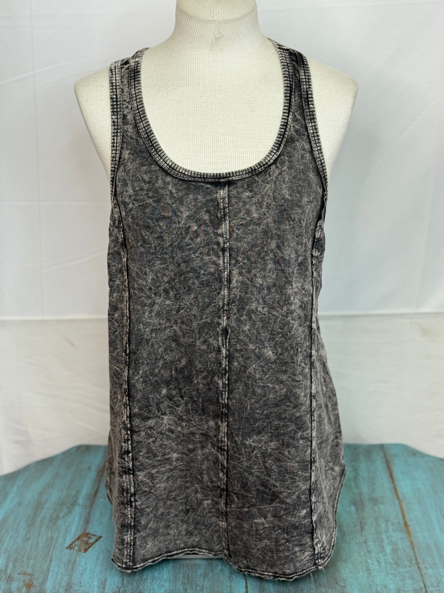 Jher Basic Tank