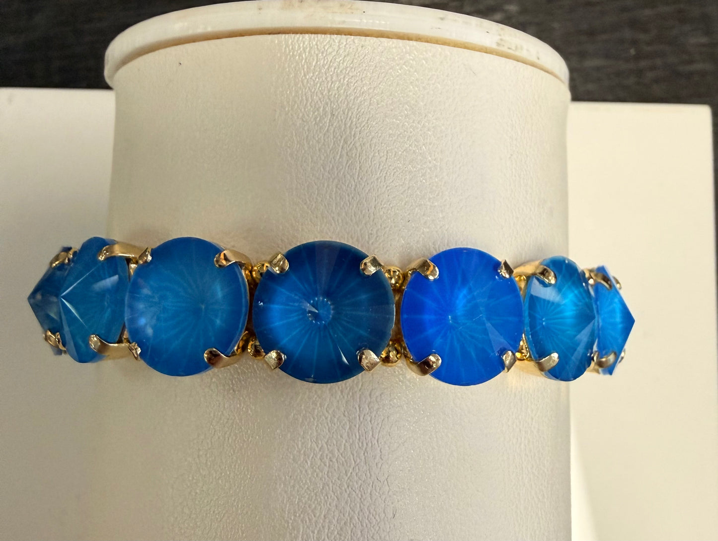 Australian Crystal Stretch Bracelet