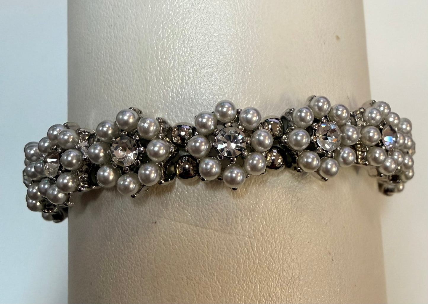 Alice floral crystal stretch bracelet
