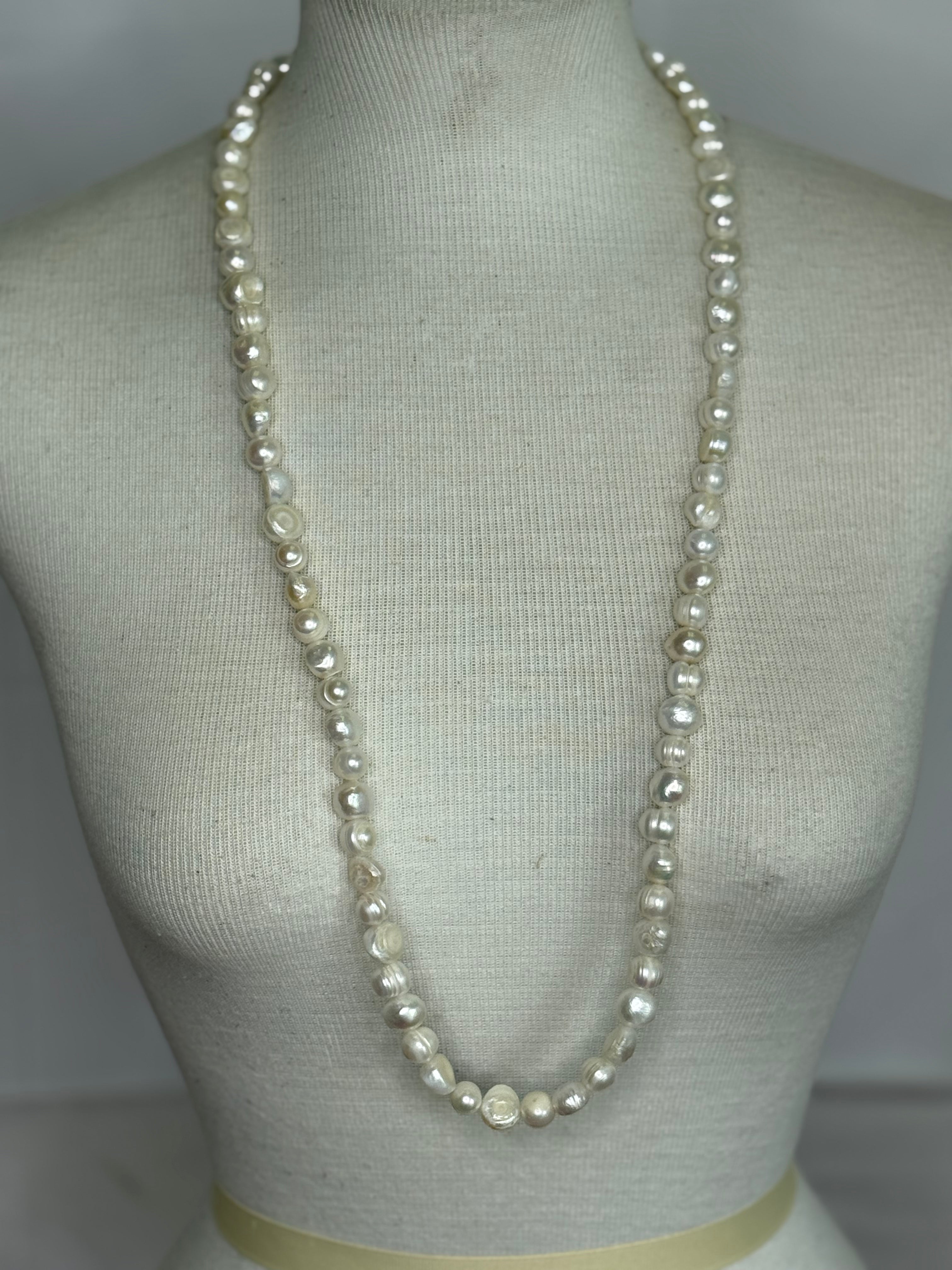 A Rare Bird Pearl Beaded Necklace