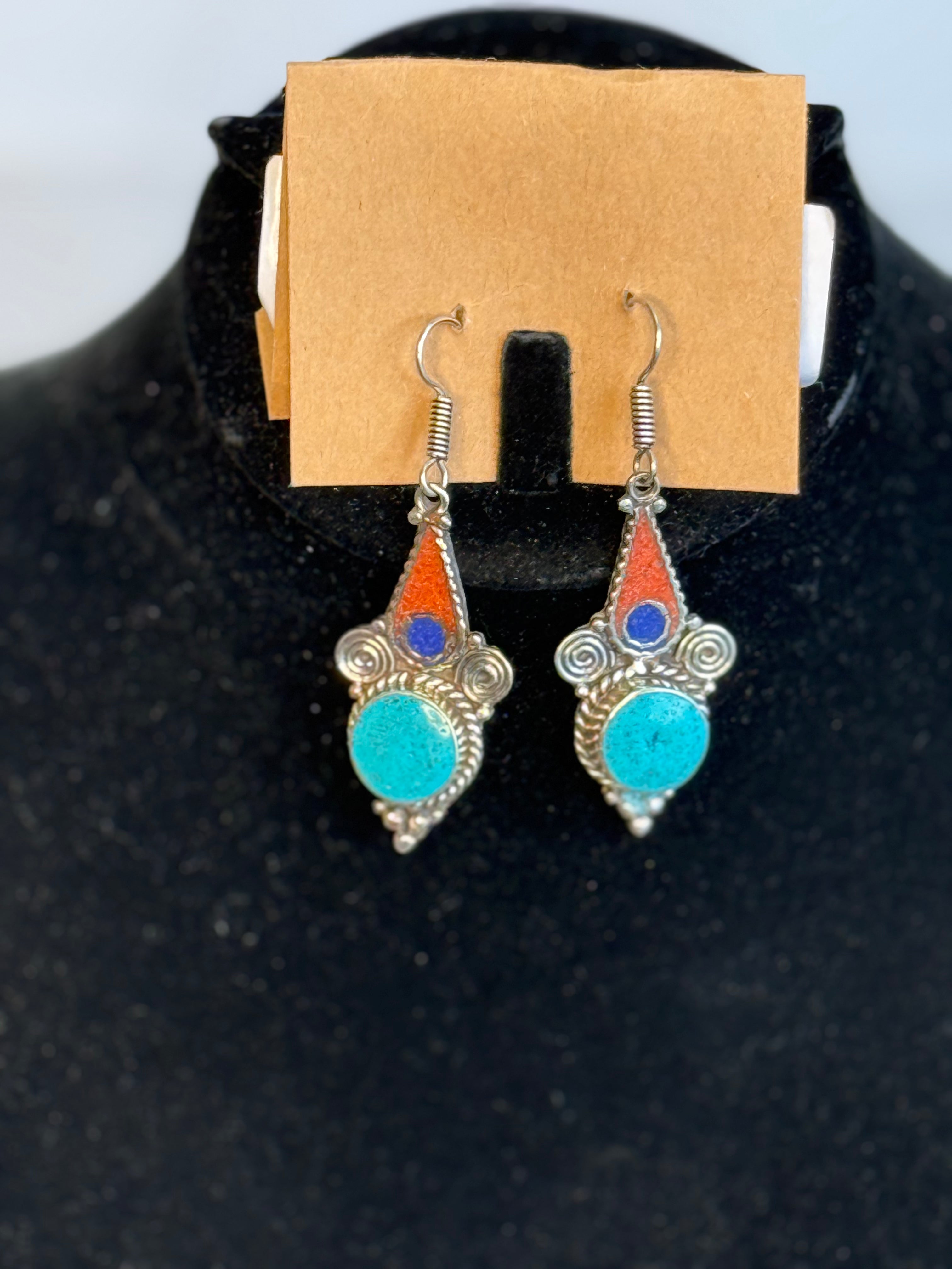 Turquoise Dangle earring with lapis