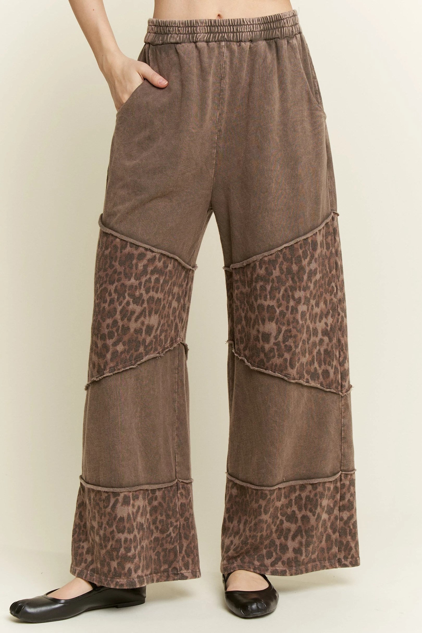 Jher Leopard Print Asymmetrical Tier Pant