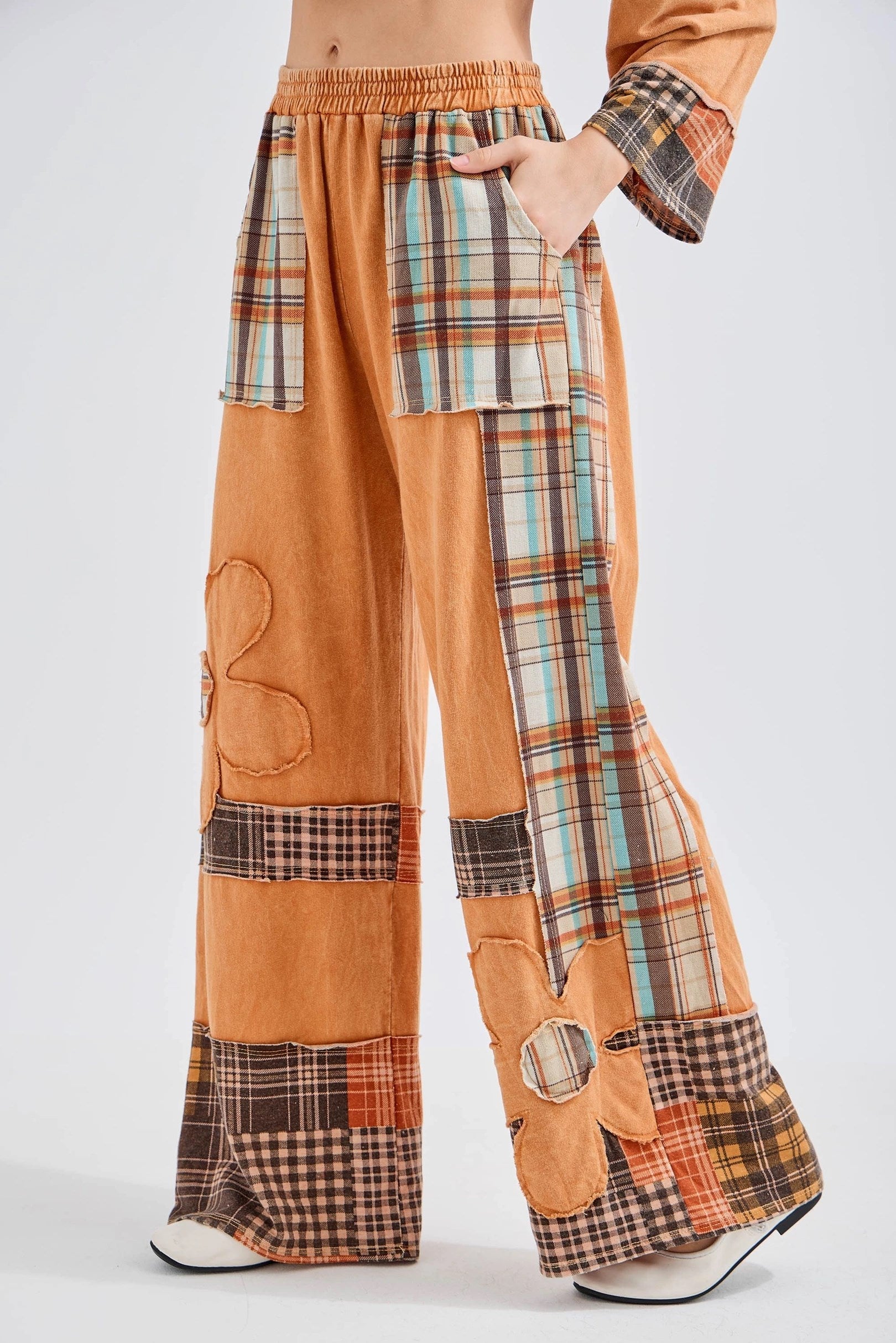 J.Her Mineral Washed Plaid Daisy Pants