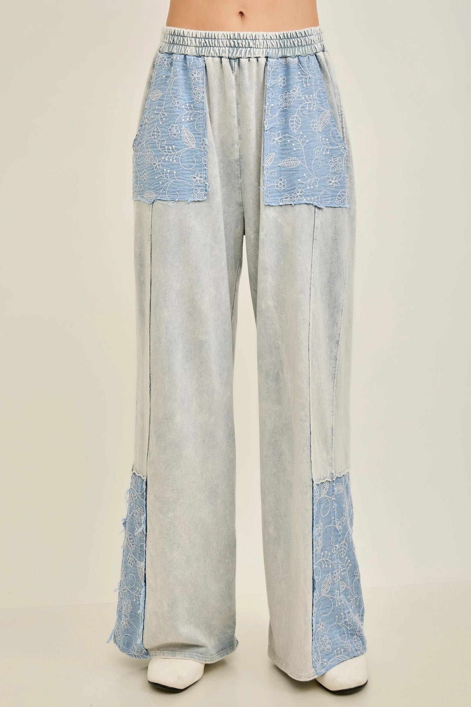 Jher Mineral Washed Floral Denim Pants – Felecia Bella