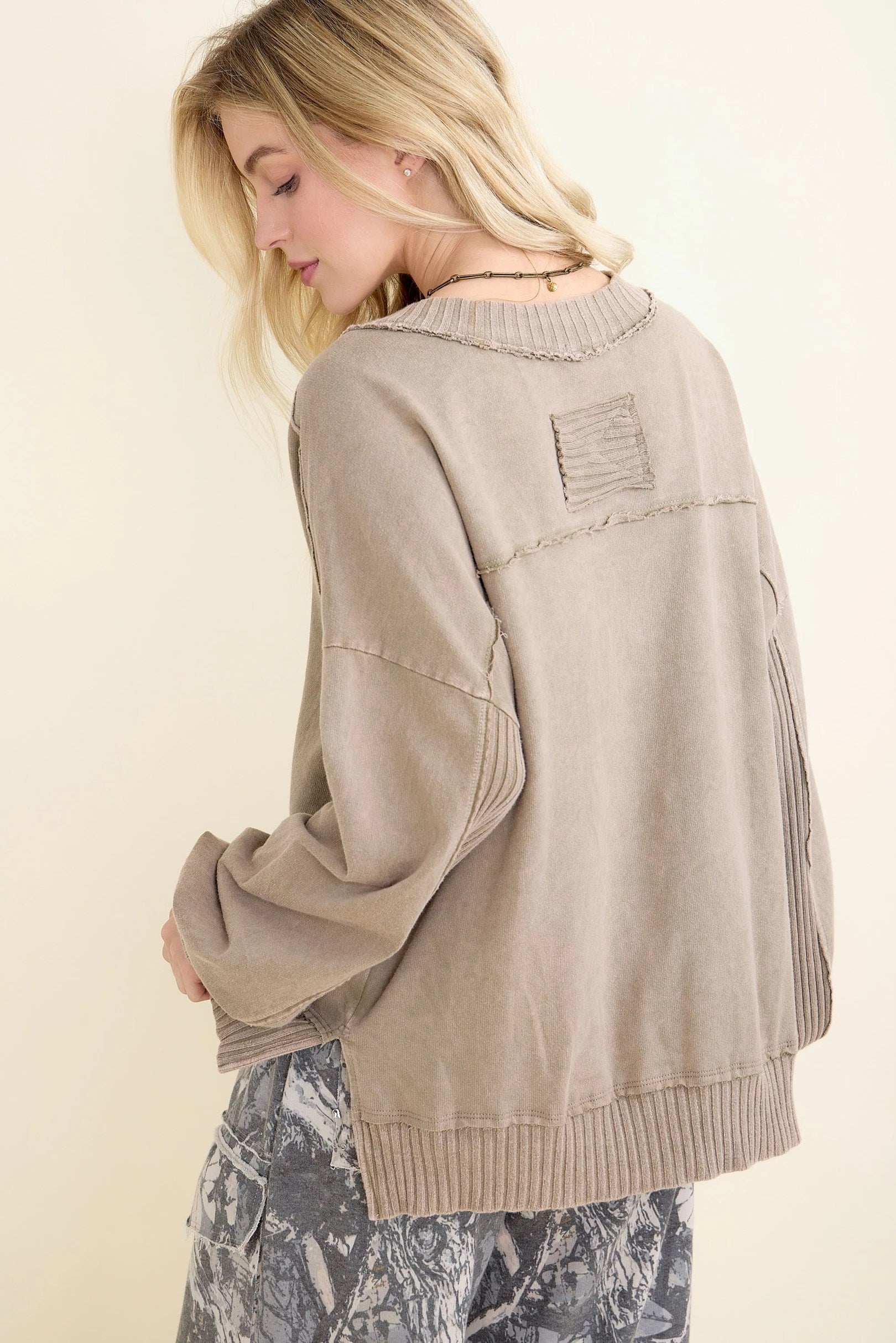 Jher Mineral Washed Ribbed V-Neck Sweatshirt