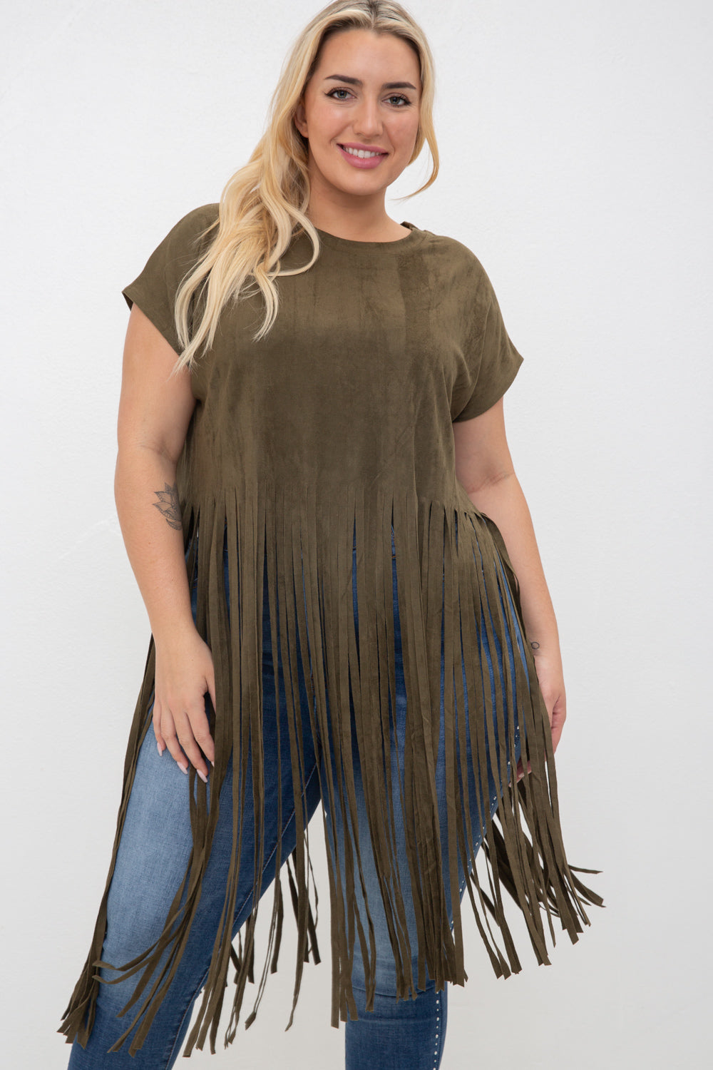 Vocal Short Sleeve Fringe Suede Top