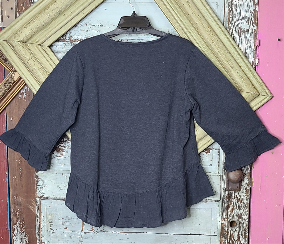 Paper Lace Embrodered Gray Top