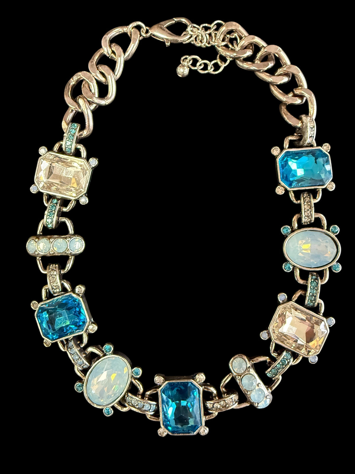 Alice Multi Stone Short Collar Necklace