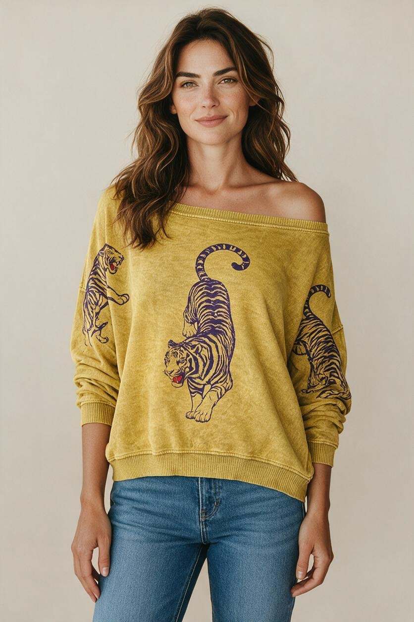 I Love Linen Triple Tiger Sweatshirt