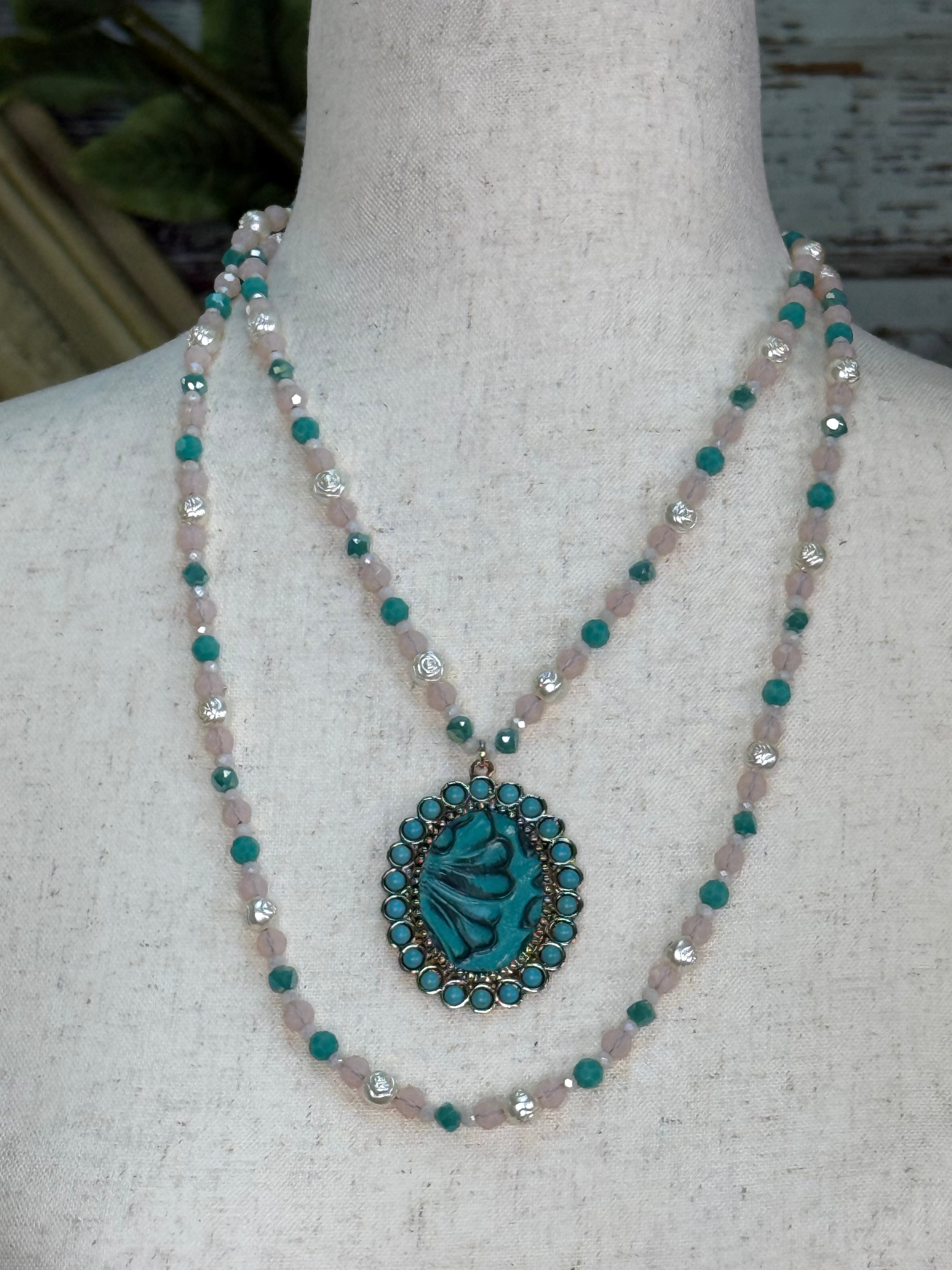 emma turq leather center necklace