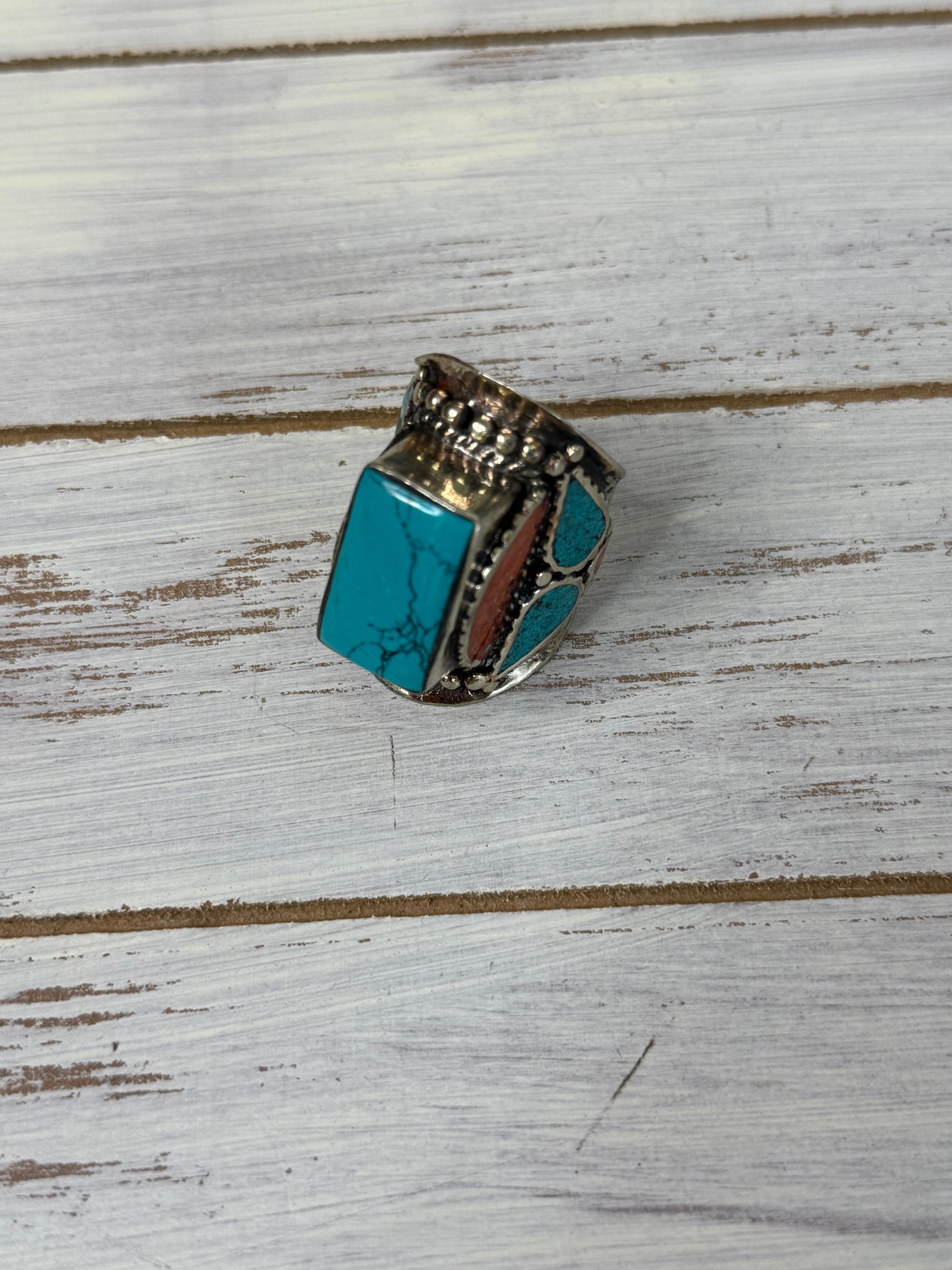 Turquoises ring