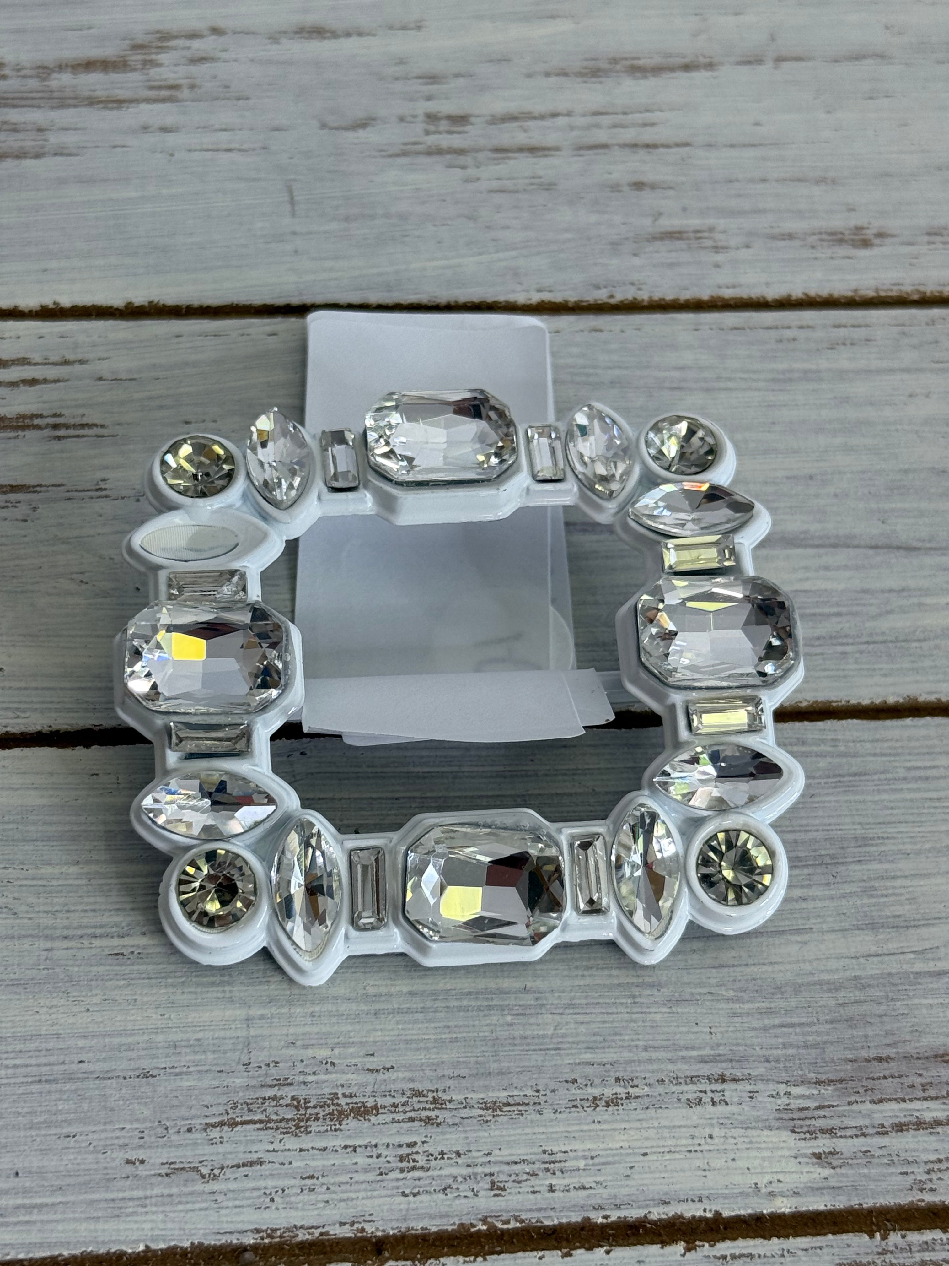 Bling White Belt Buckle