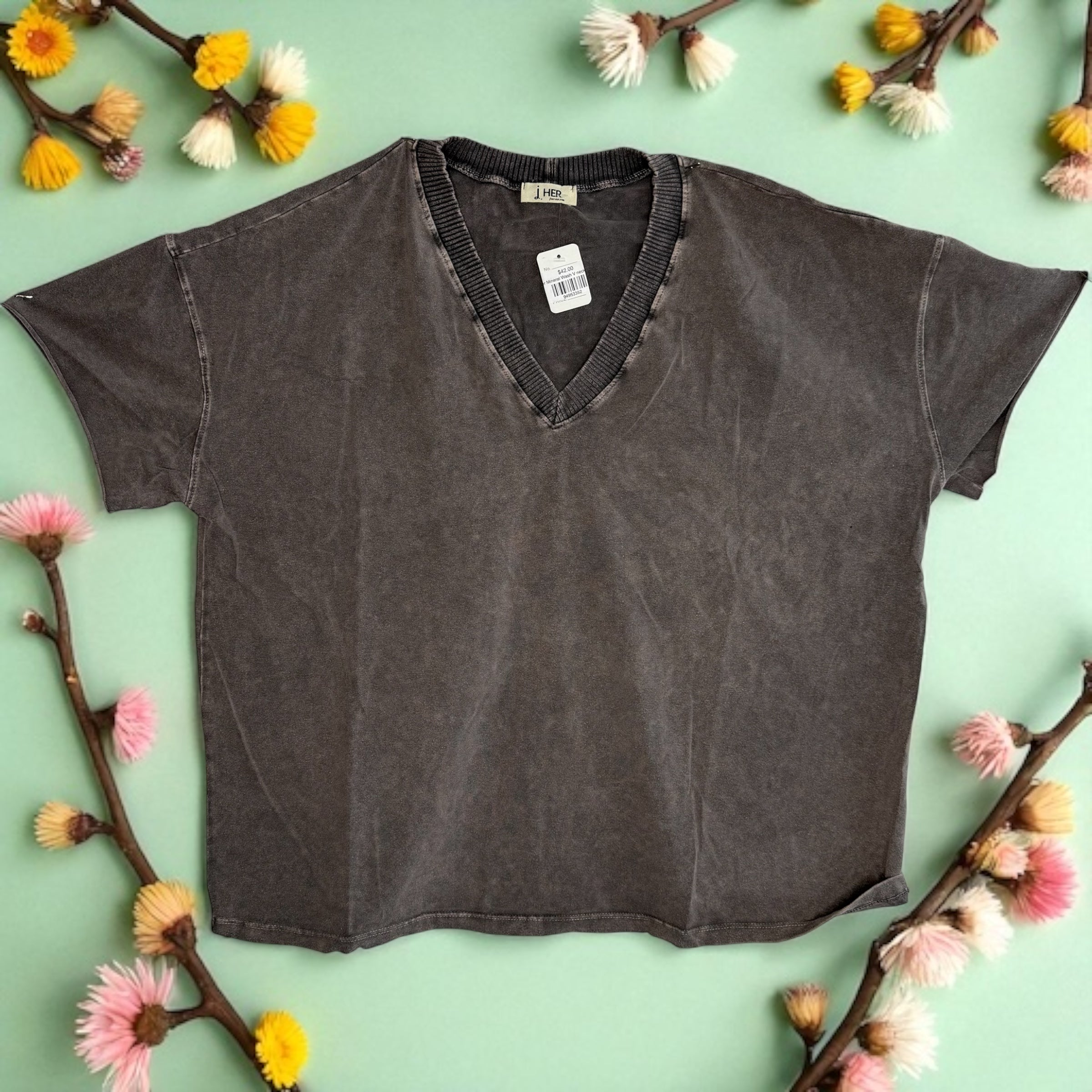 JHer Mineral Wash V neck Basic Tee