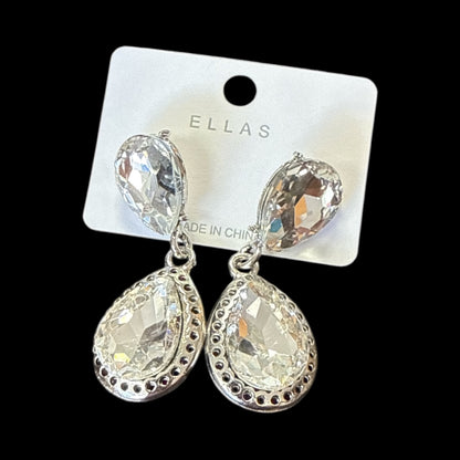 Accessories to Go Tear drop Earrings