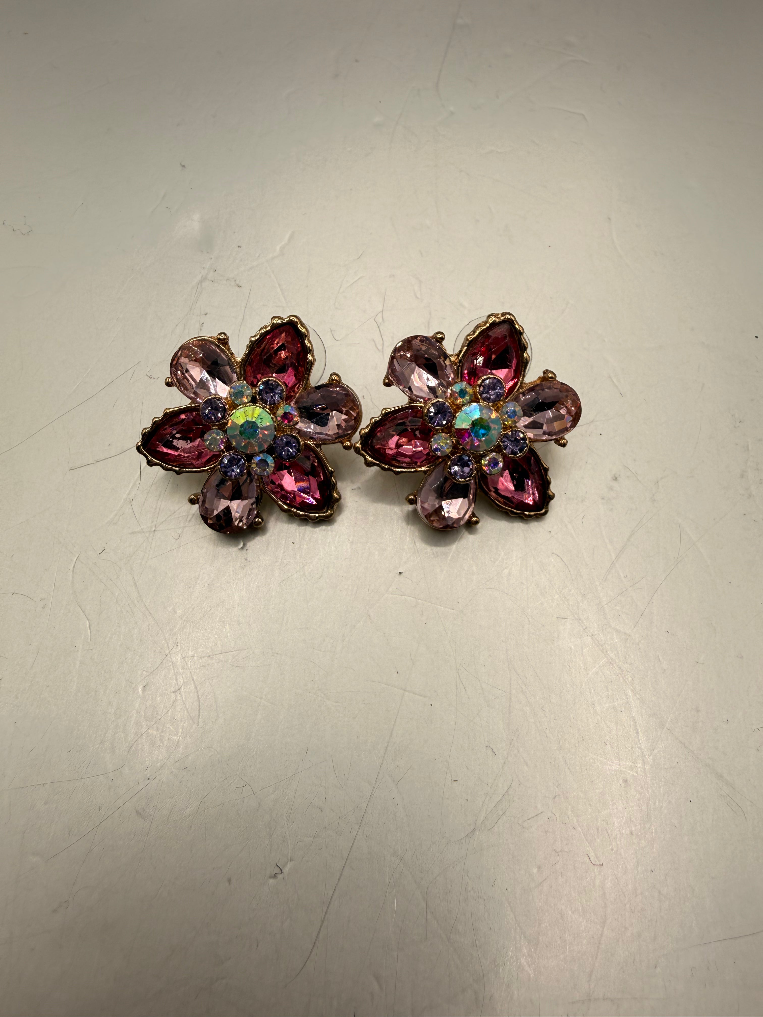 Alice Flower Stud Earrings