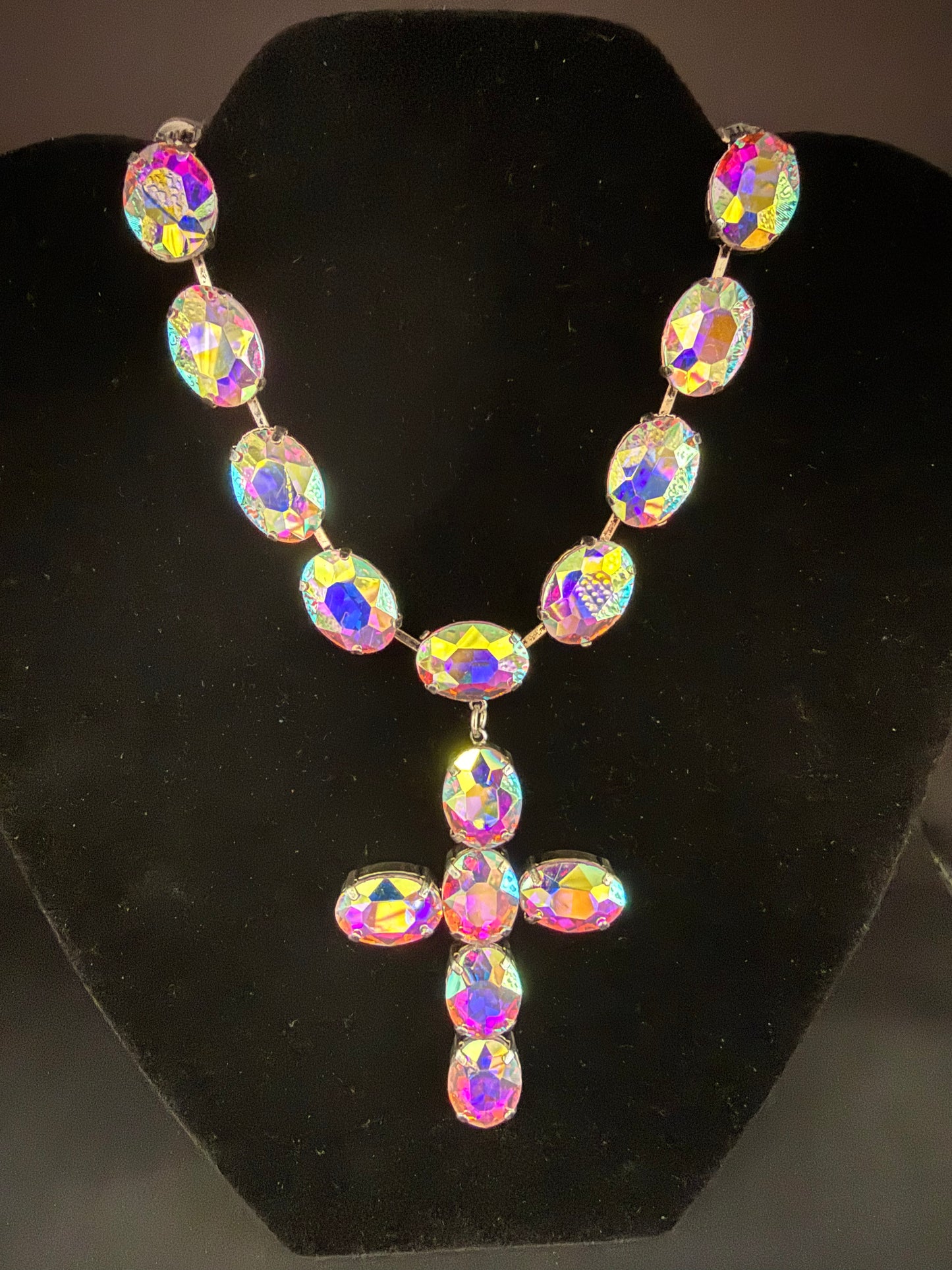 Alice AB Cross necklace