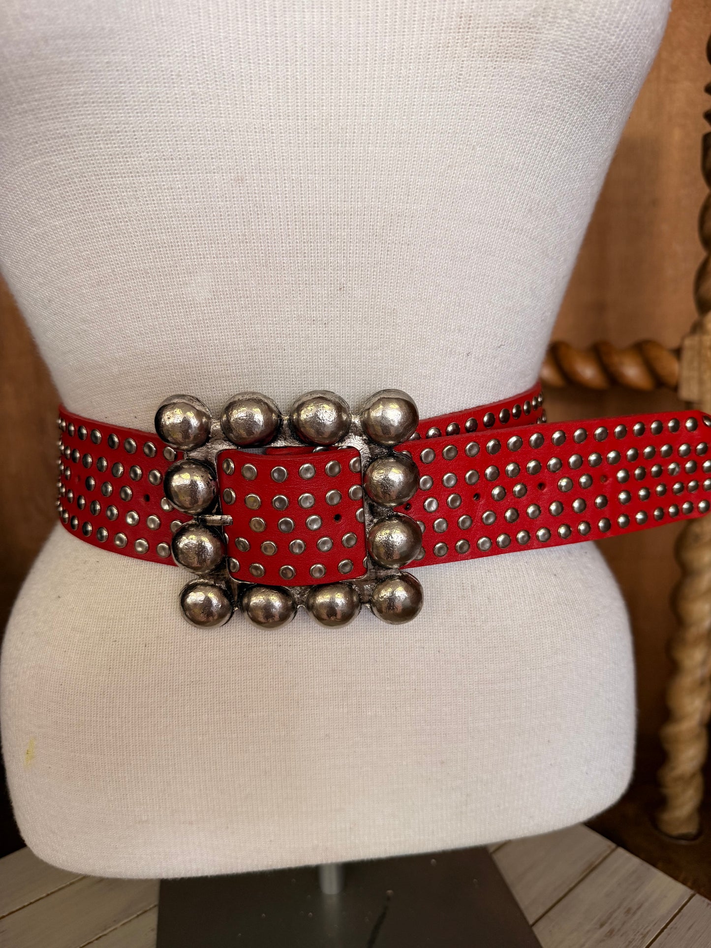 Dairi Red Bullet Belt