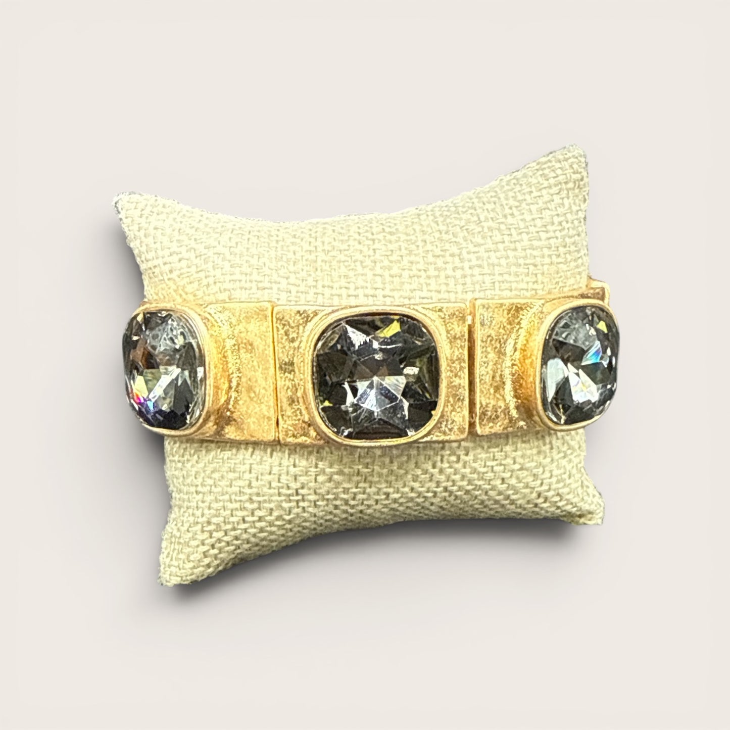Alice 3 stone Bracelet