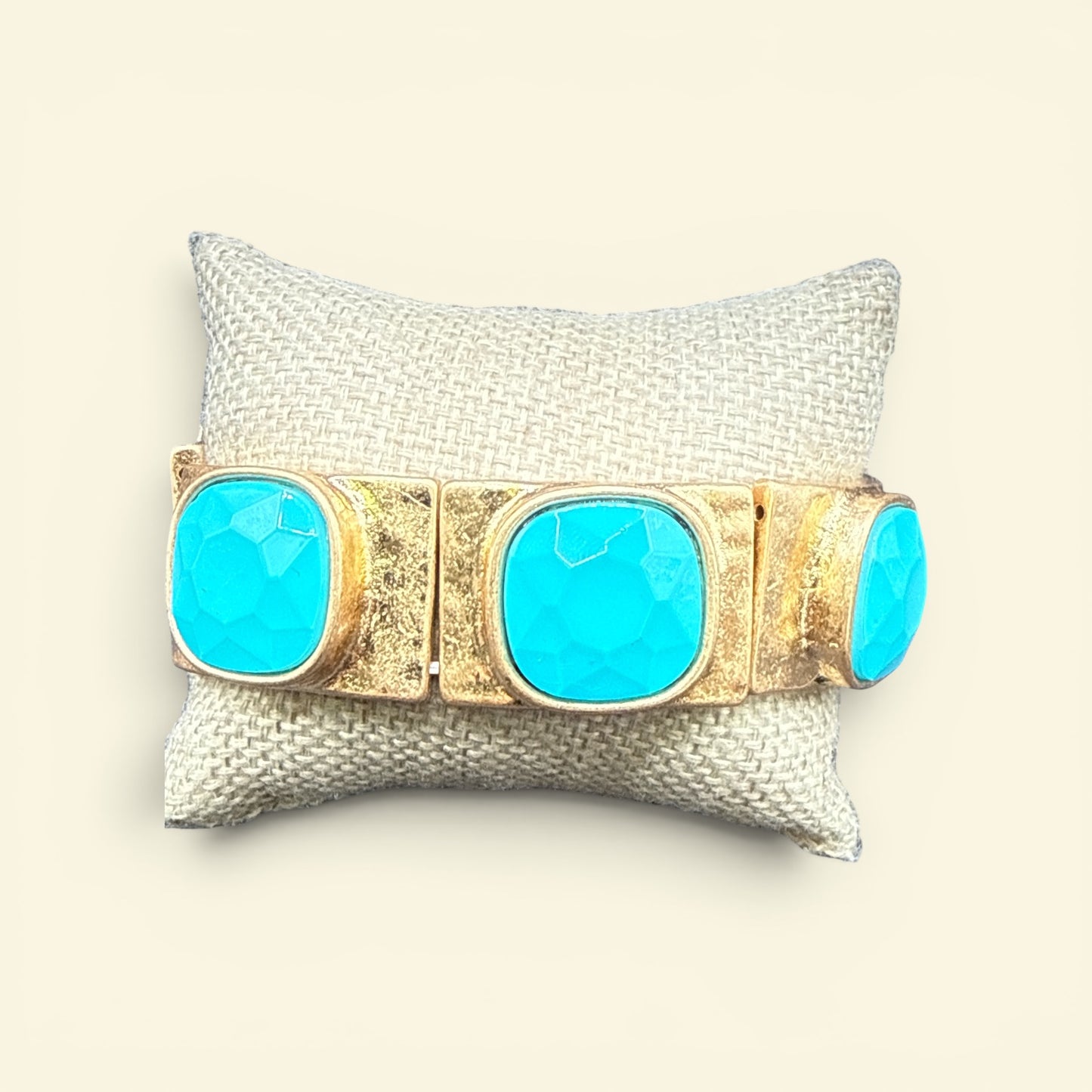 Alice 3 stone Bracelet