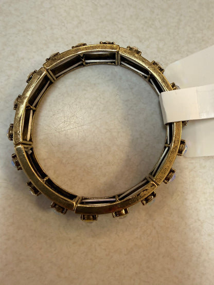 Alice Gold Round Stone Stretch Bracelet