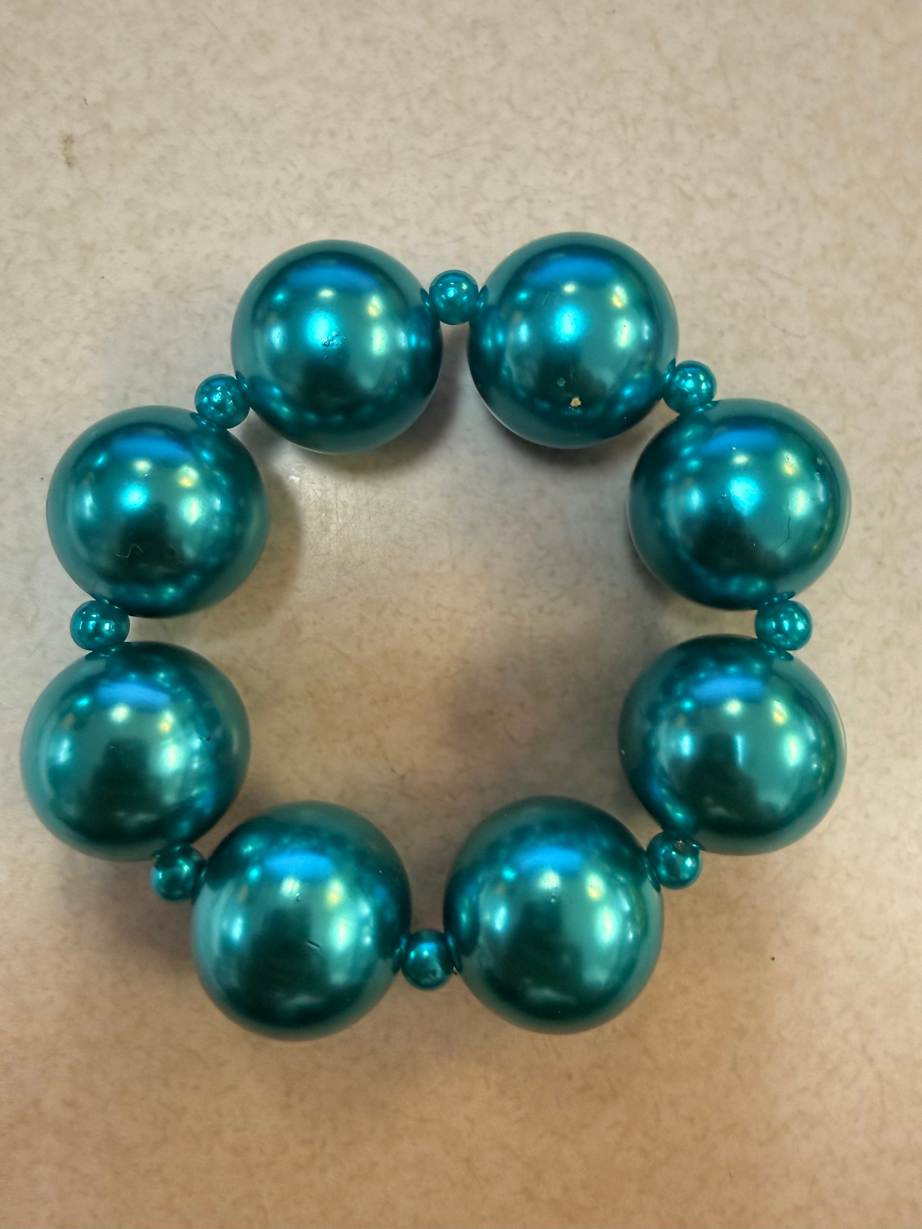 Alice Large Color Bead Stretch Bracelet