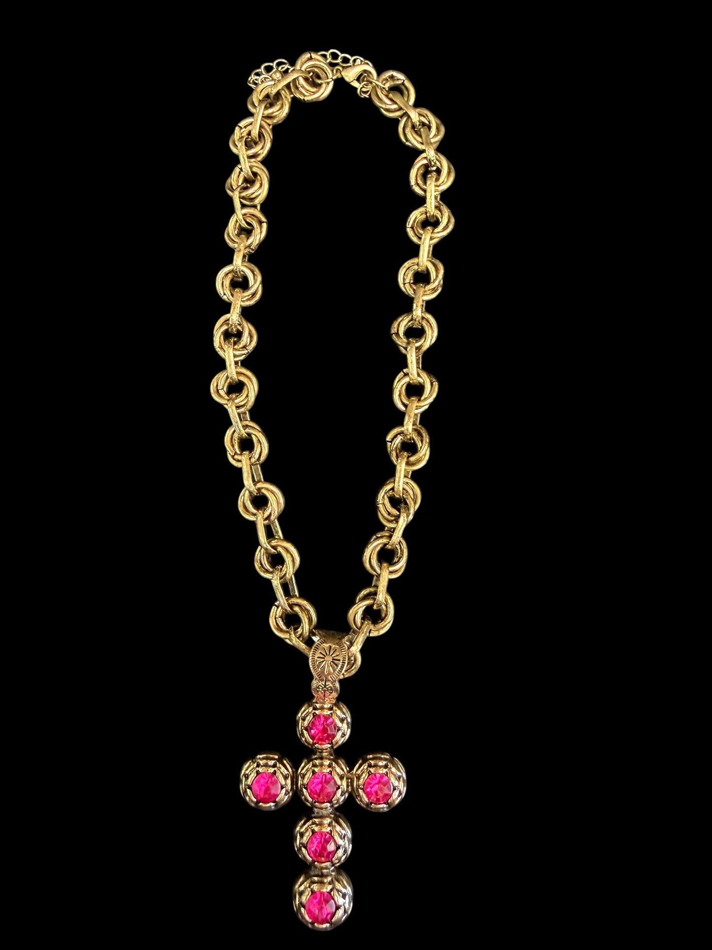 Alice Cross Chunky Necklace