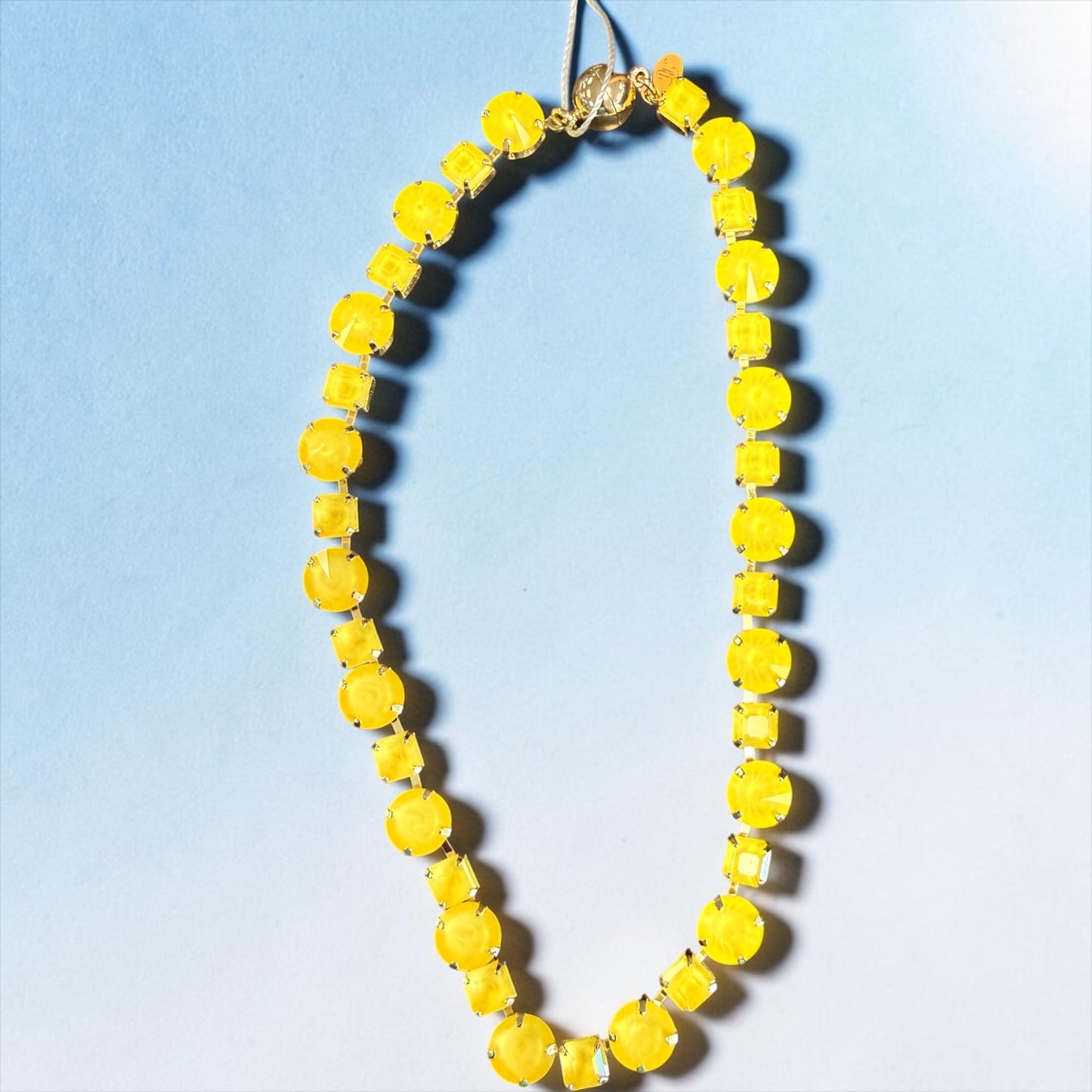 Wafa Necklace with Magnetic Closure