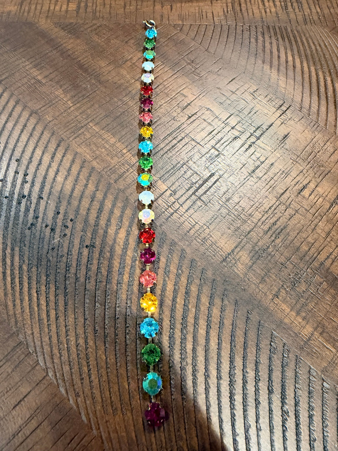 Alice crystal lariat necklace in Multicolor