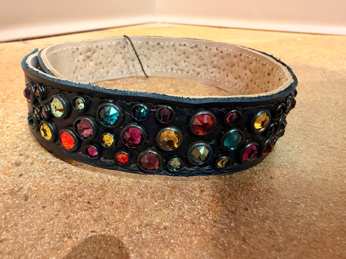 Black / Jewel Multi