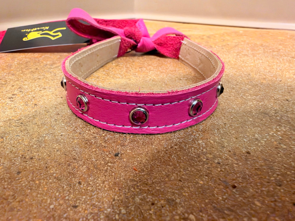 Kurtman Wild at Heart leather tie choker — Pink / Pink