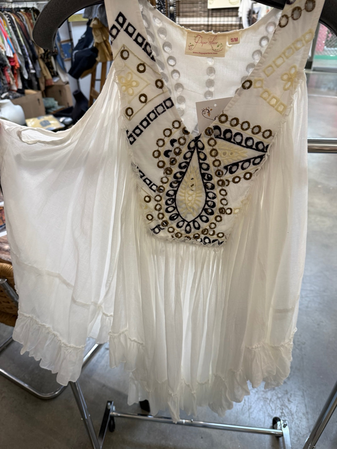 Paper Lace PL-R437D white embroidered flare top