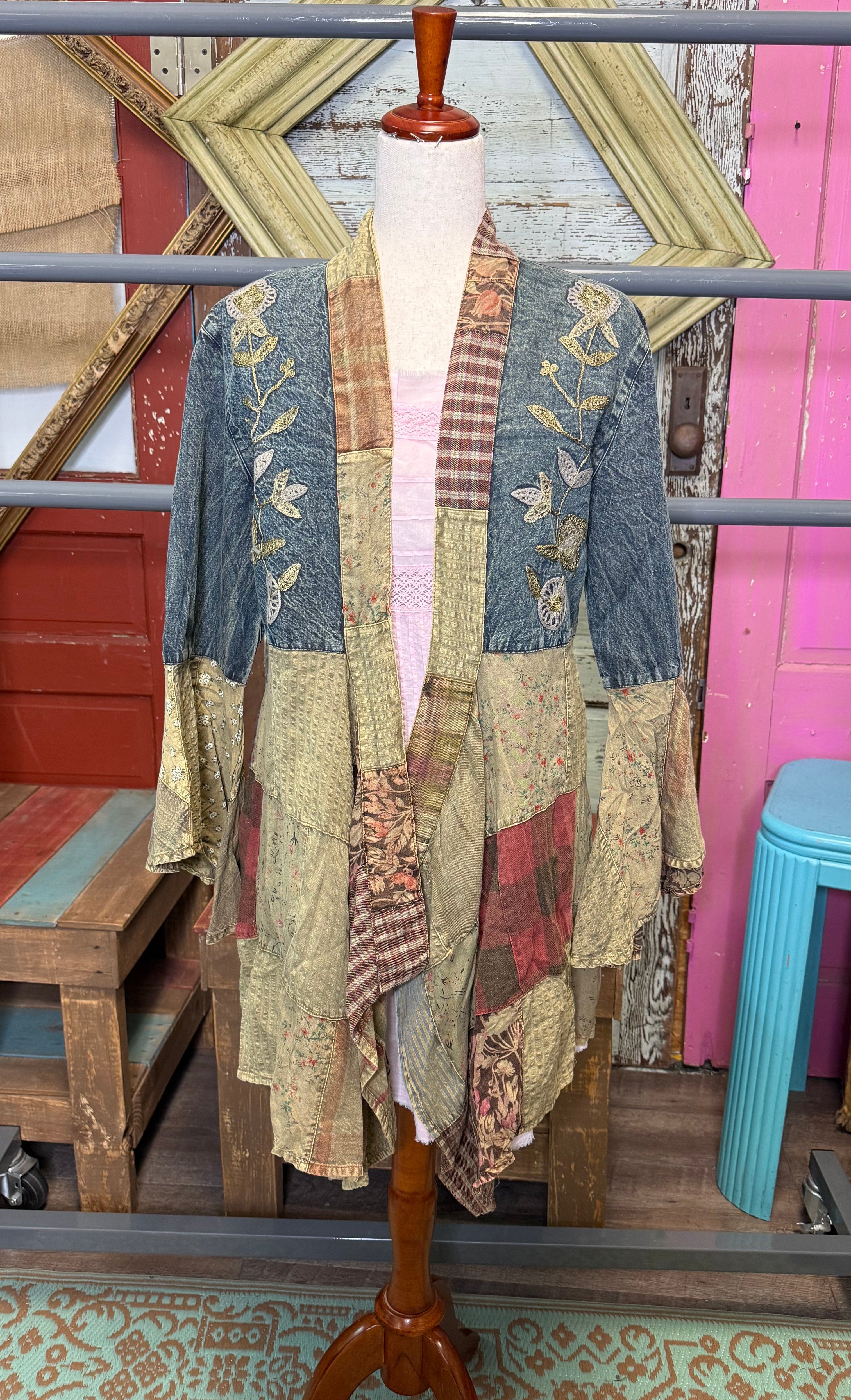 Young Treads Western Boho Chic Motif Emborided graval Denim Jacket