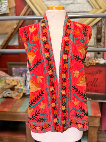 Felecia Bella Velvet Emboridery  vest